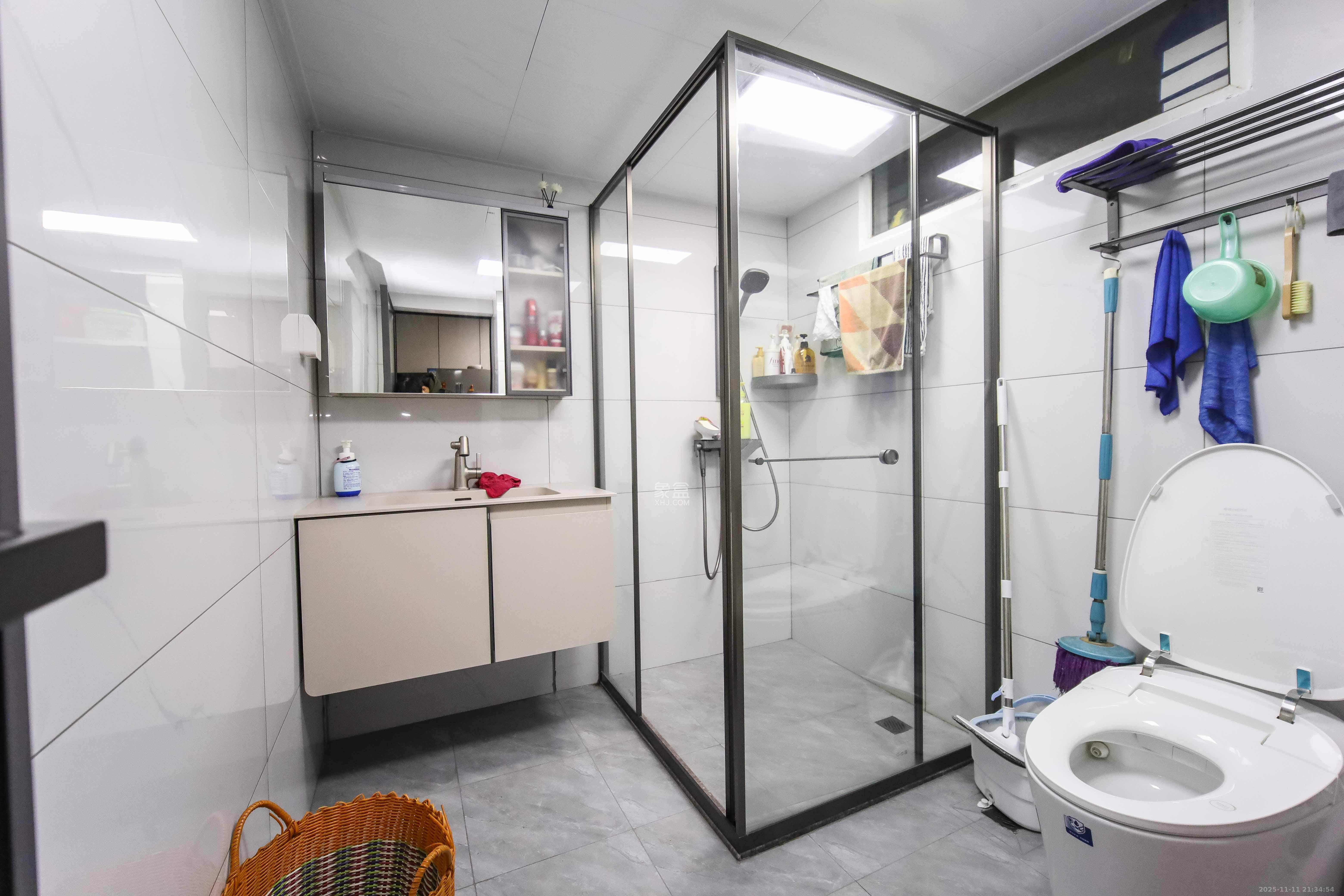 天域新都 2室2厅1卫 62.0万 天域新都 2室2厅1卫 62.0万卫生间