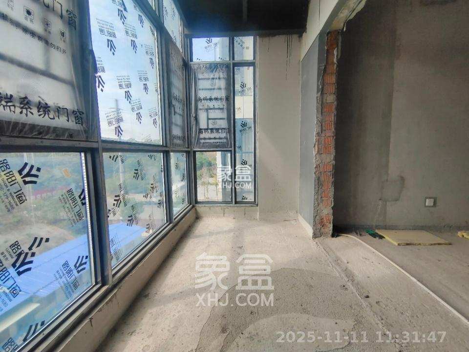 金辉优步星樾 4室2厅2卫 1200.0元/月 金辉优步星樾 4室2厅2卫 1200.0元/月室内图