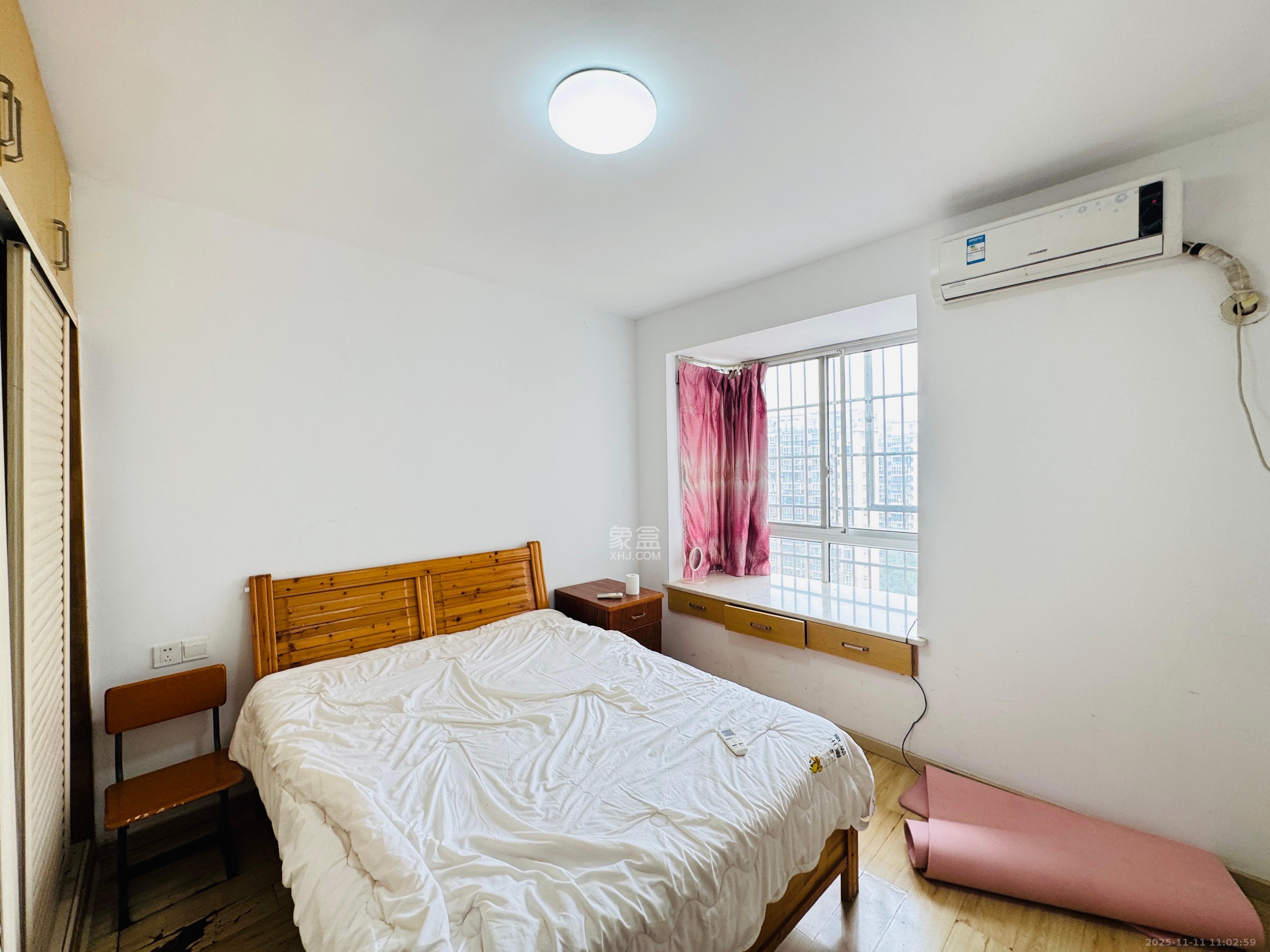 金碧文华 2室2厅1卫 1700.0元/月 金碧文华 2室2厅1卫 1700.0元/月室内图