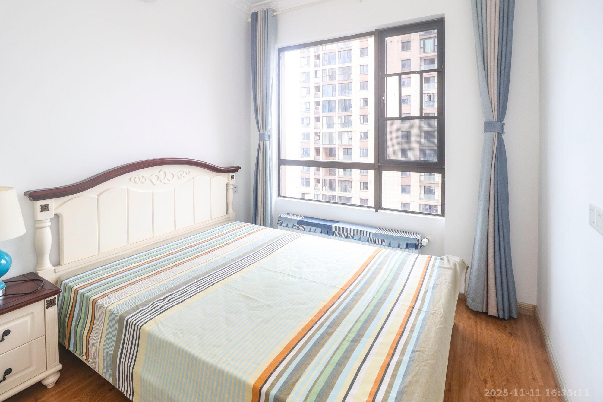 世茂外滩里（世茂铂翠湾三期）  3室2厅1卫    5300.0元/月室内图