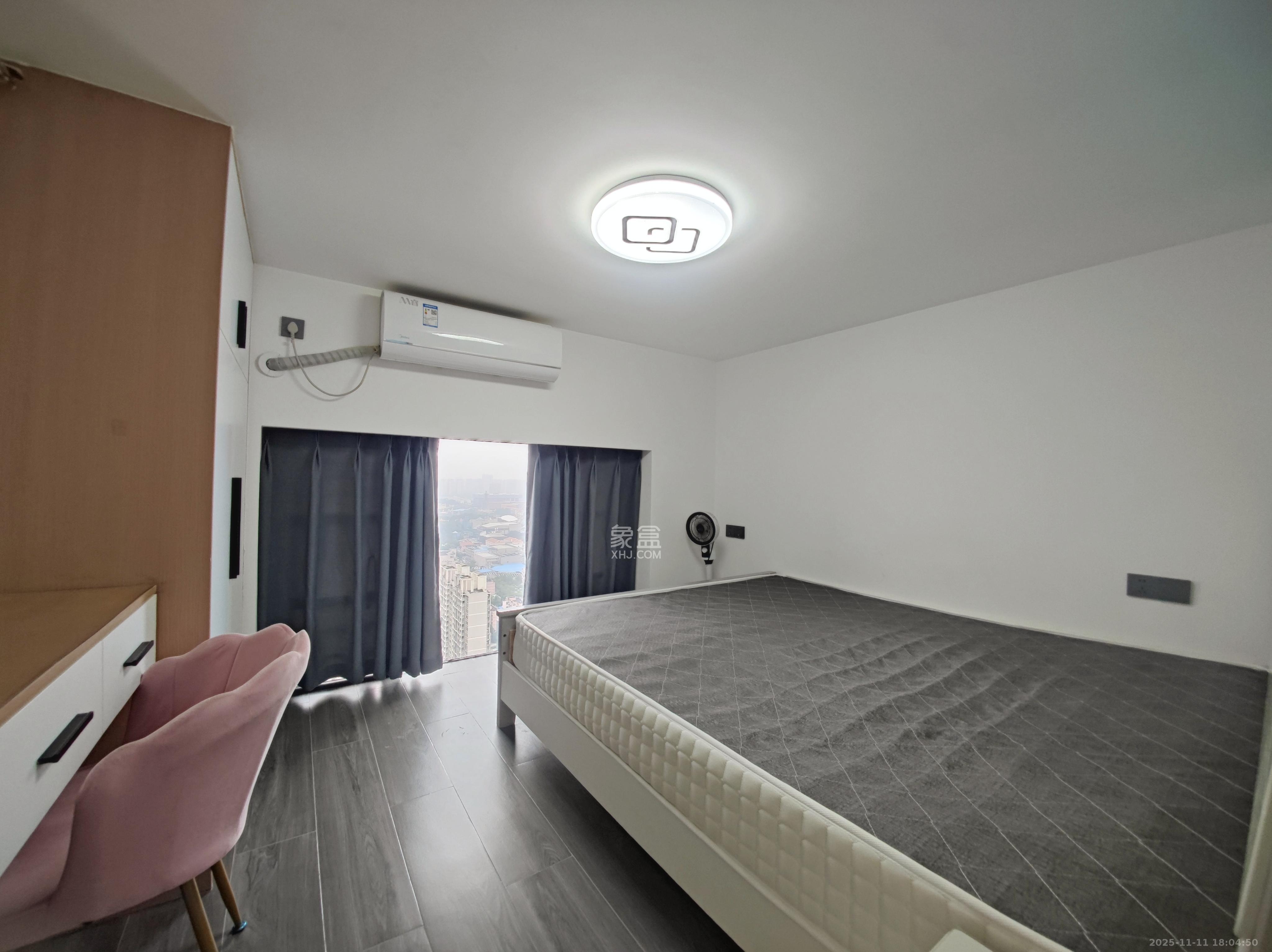 藏珑湖上公馆  2室2厅0卫    2200.0元/月室内图