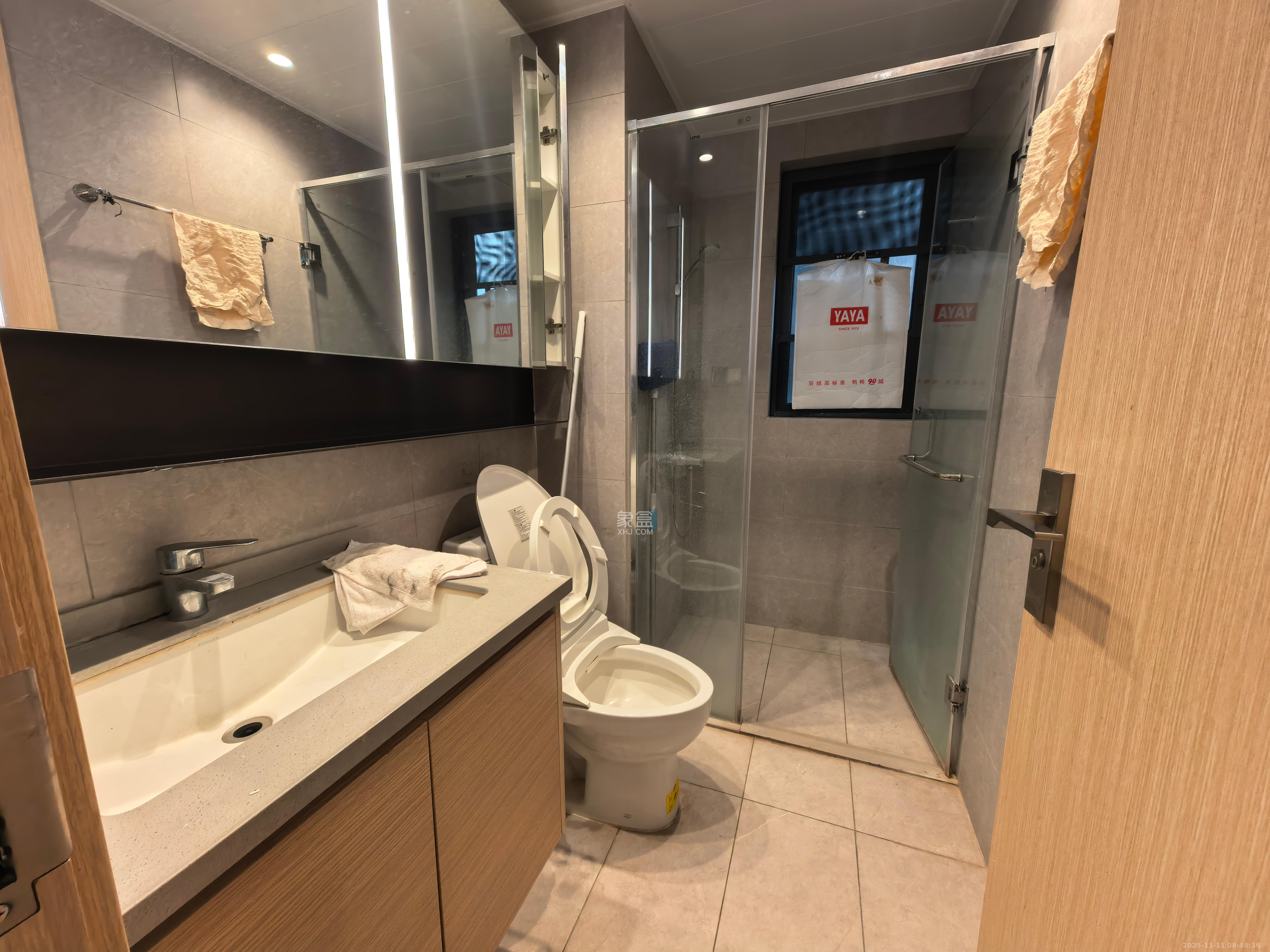 时代梅溪领峰  3室2厅2卫    3200.0元/月室内图