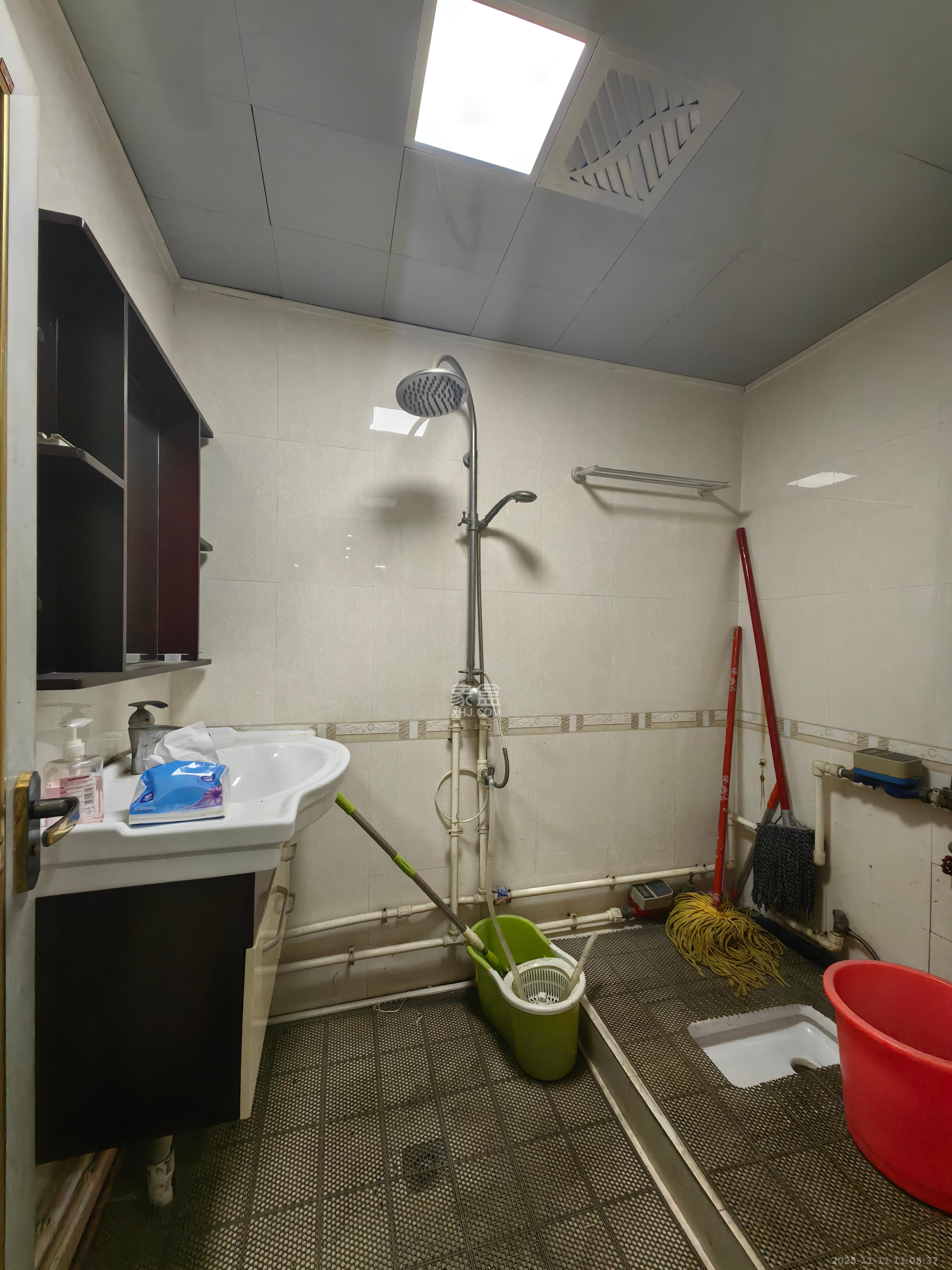 新时代广场  2室1厅1卫    4000.0元/月室内图