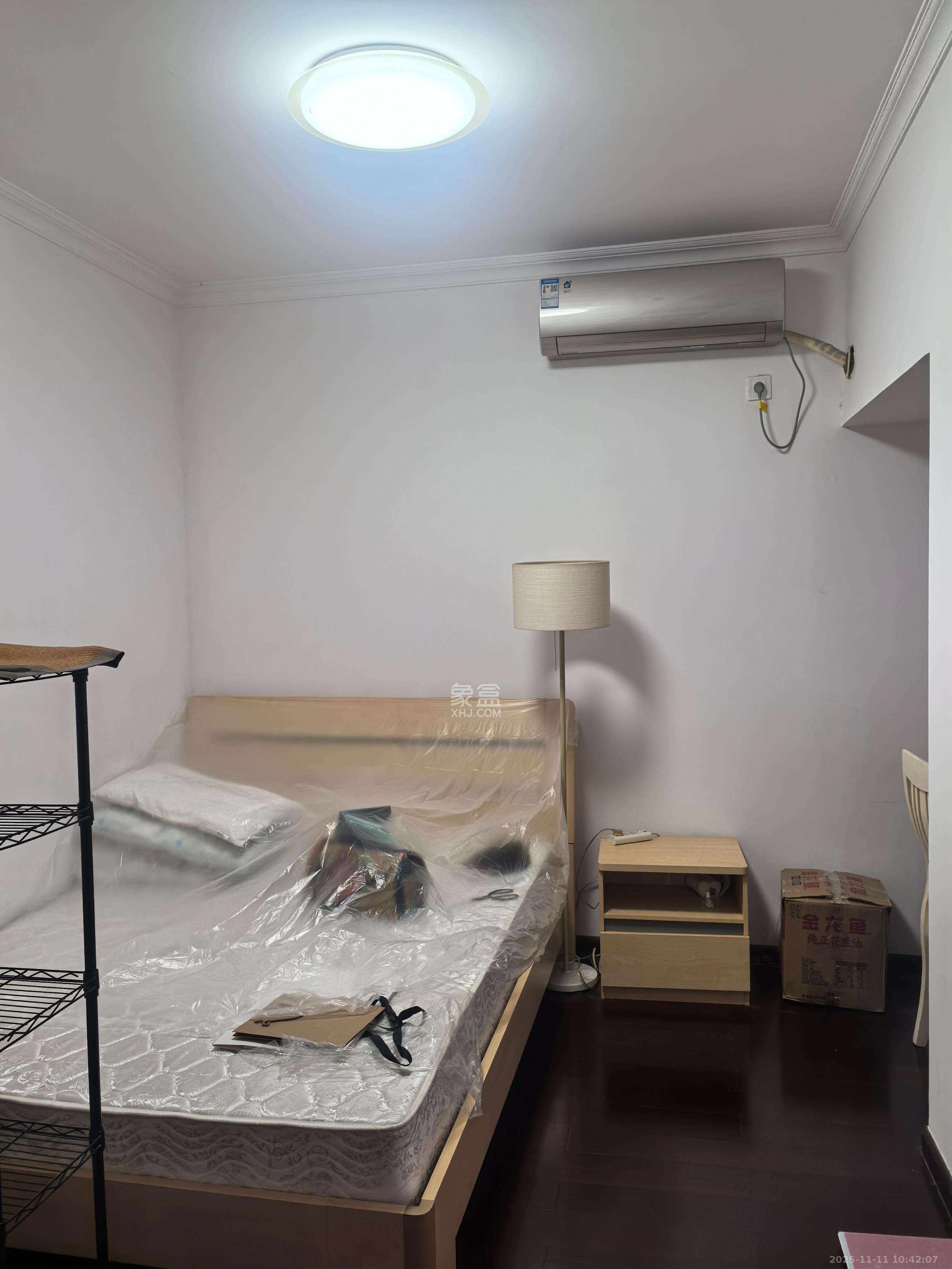 中海国际一期  2室2厅1卫    1800.0元/月室内图