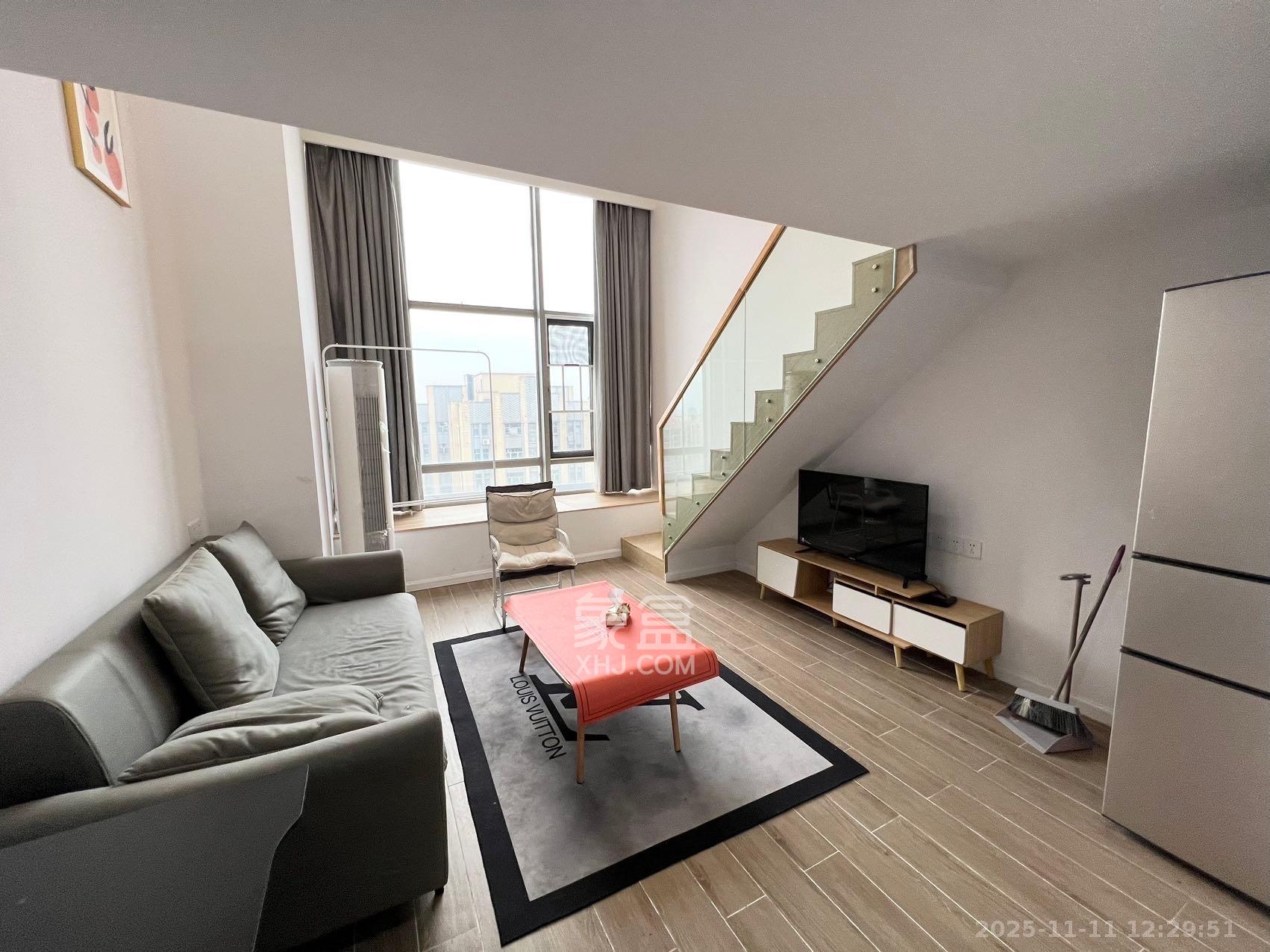 中交广场公寓 1室1厅1卫 2000.0元/月 中交广场公寓 1室1厅1卫 2000.0元/月室内图