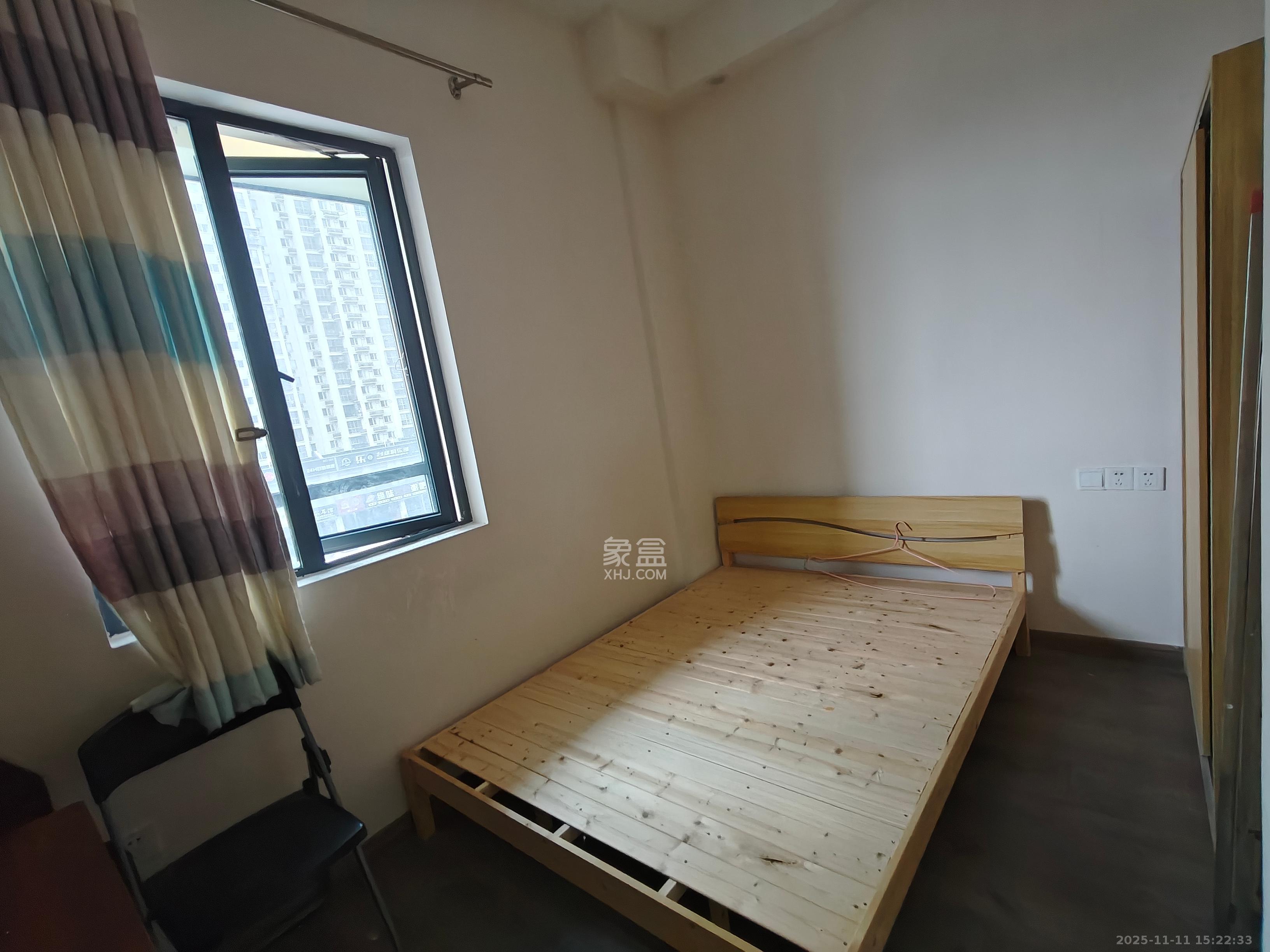 海伦春天  1室1厅1卫    1200.0元/月室内图