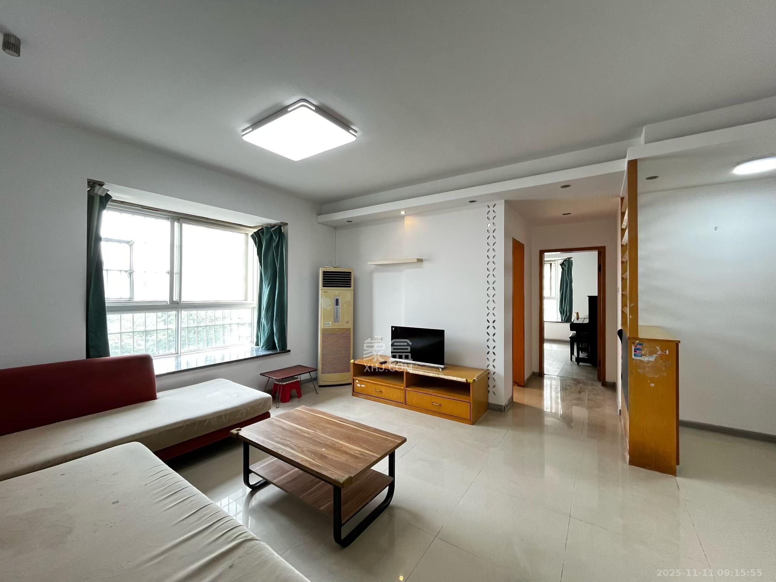 鑫天芙蓉  2室2厅1卫    1700.0元/月