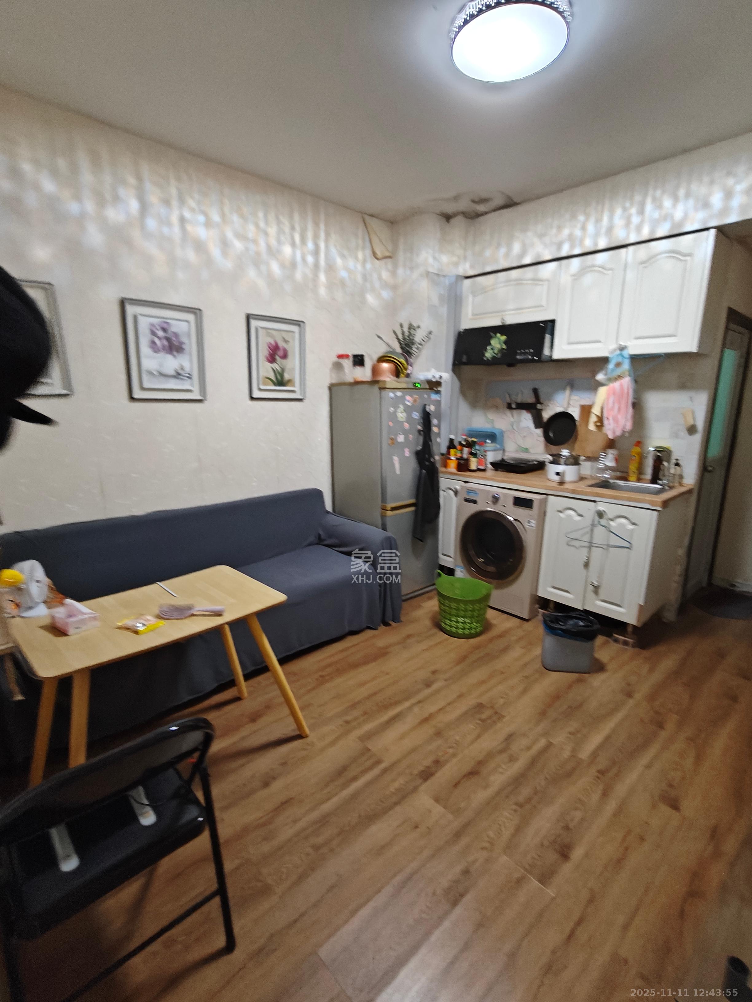 几米空间 1室1厅1卫 1400.0元/月 几米空间 1室1厅1卫 1400.0元/月室内图