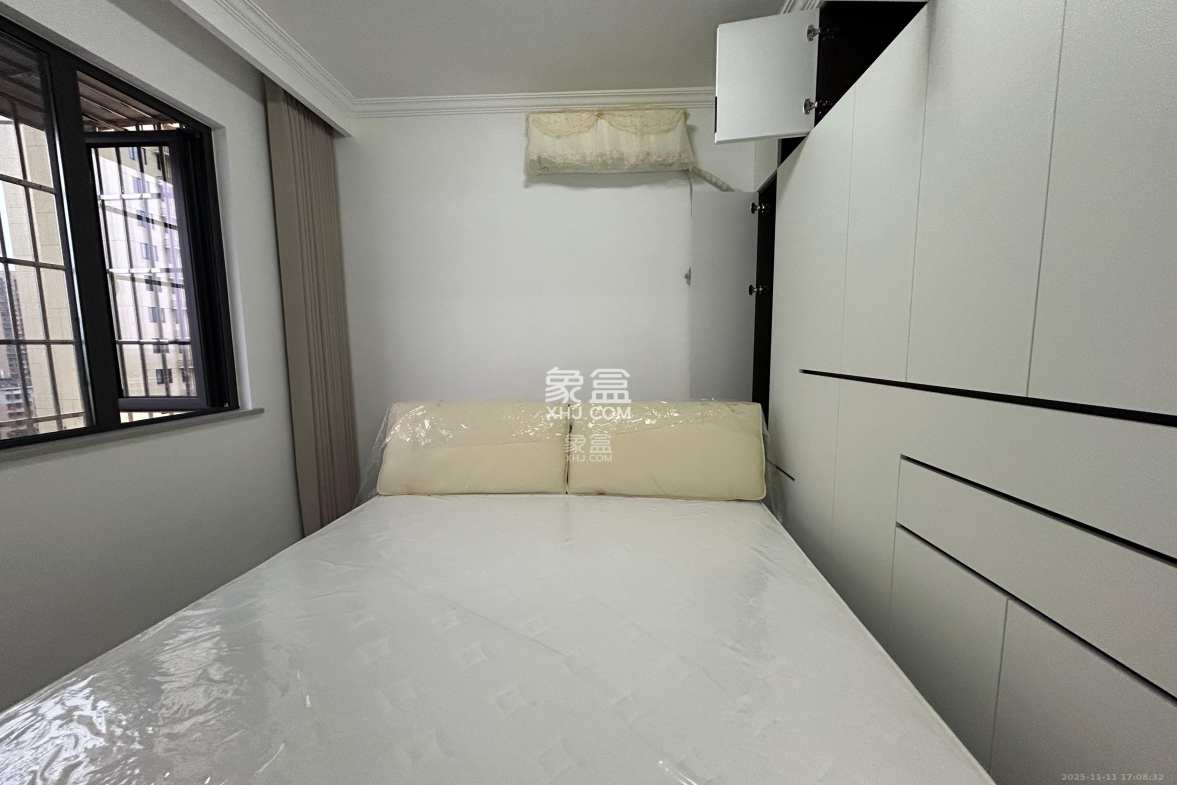 望远嘉苑 2室2厅1卫 2700.0元/月 望远嘉苑 2室2厅1卫 2700.0元/月室内图