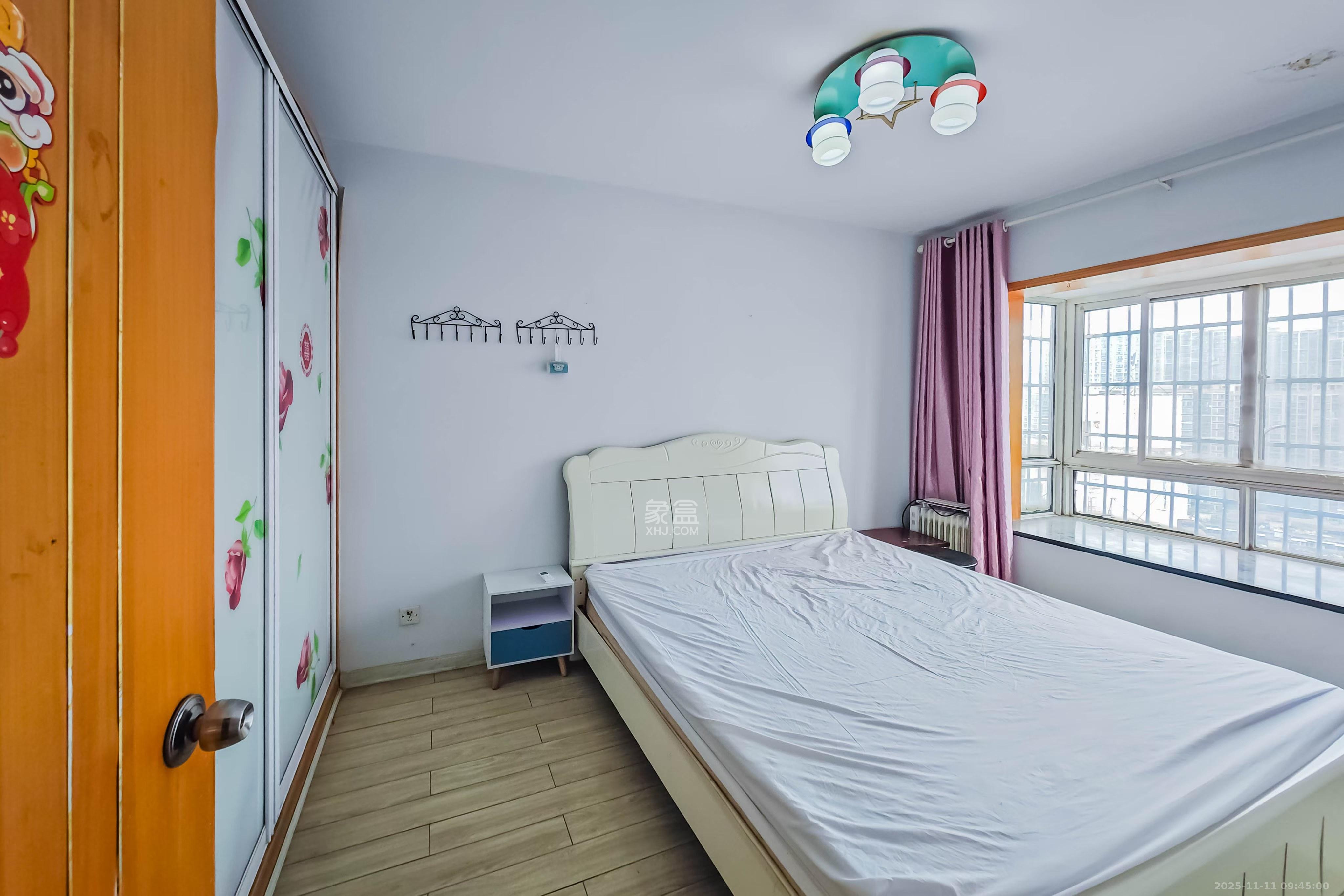 鑫兴佳园  2室1厅1卫    1900.0元/月室内图