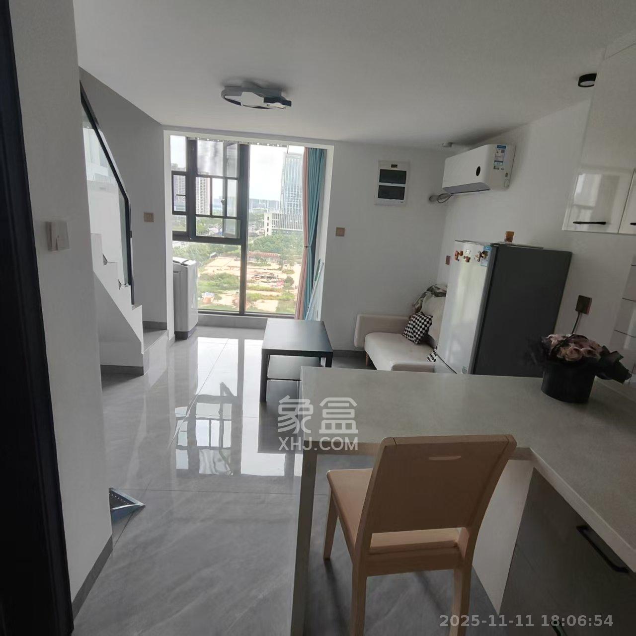 万科金色梦想A区 1室1厅1卫 1900.0元/月 万科金色梦想A区 1室1厅1卫 1900.0元/月室内图