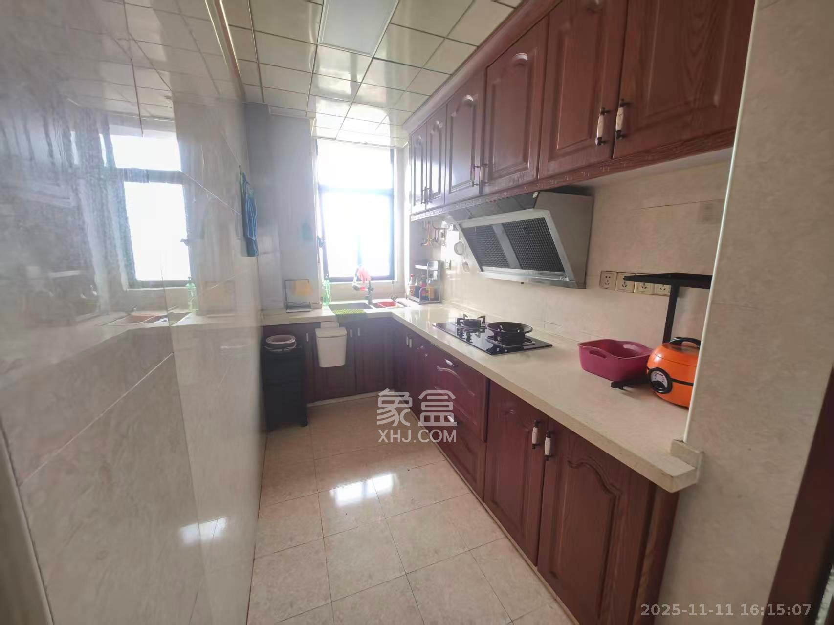 松雅轩（埃克斯社区）  3室2厅1卫    2200.0元/月室内图