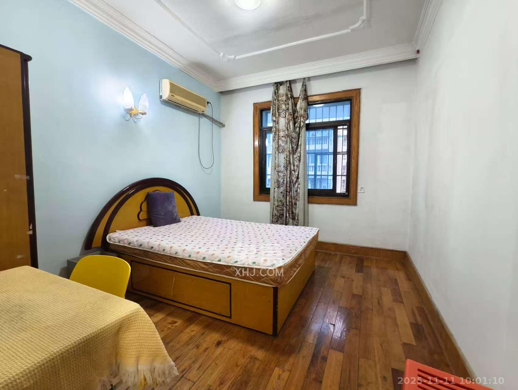 天心物业  3室1厅1卫    1600.0元/月室内图