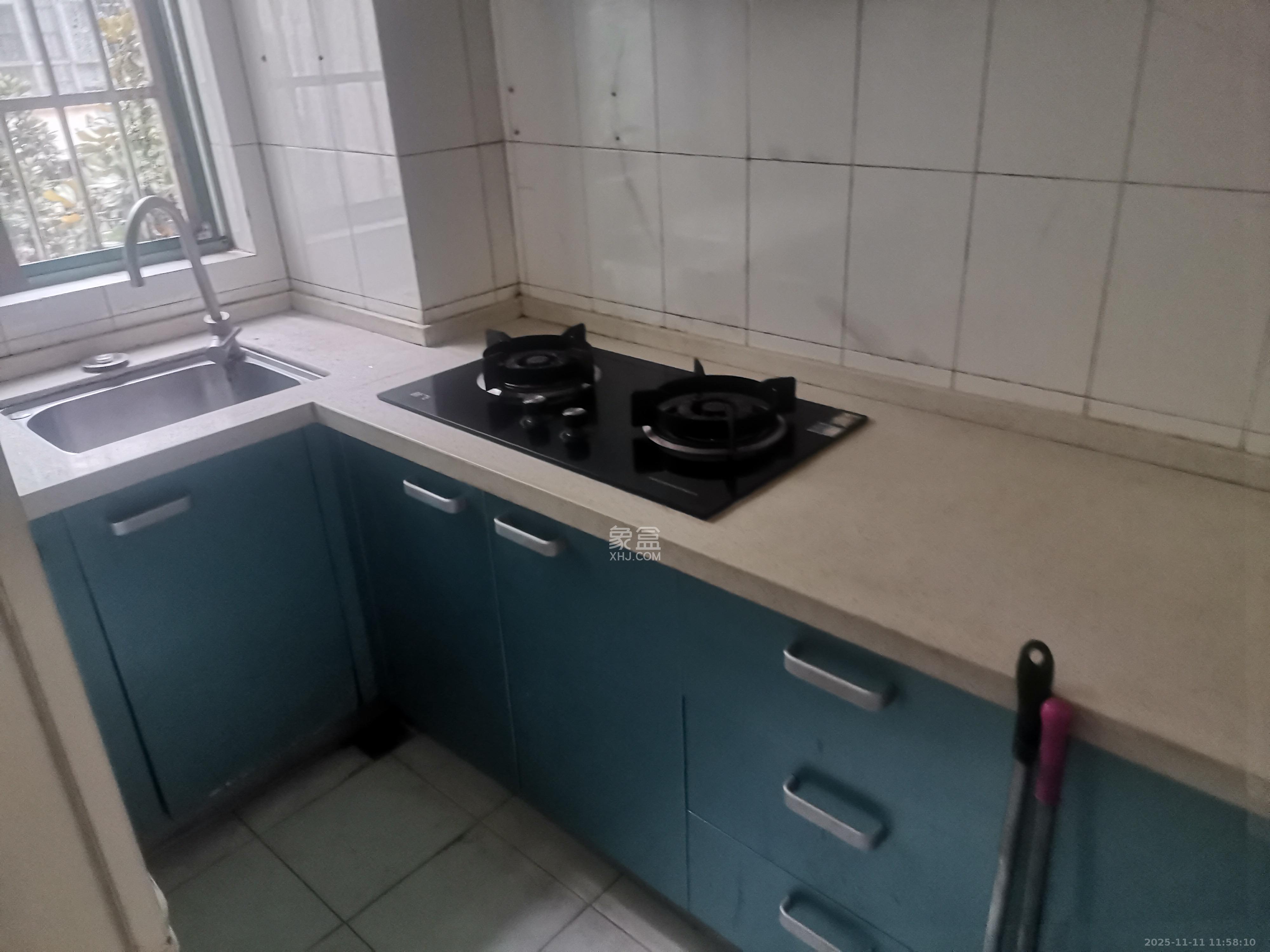 芙蓉苑 1室2厅2卫 2000.0元/月 芙蓉苑 1室2厅2卫 2000.0元/月室内图