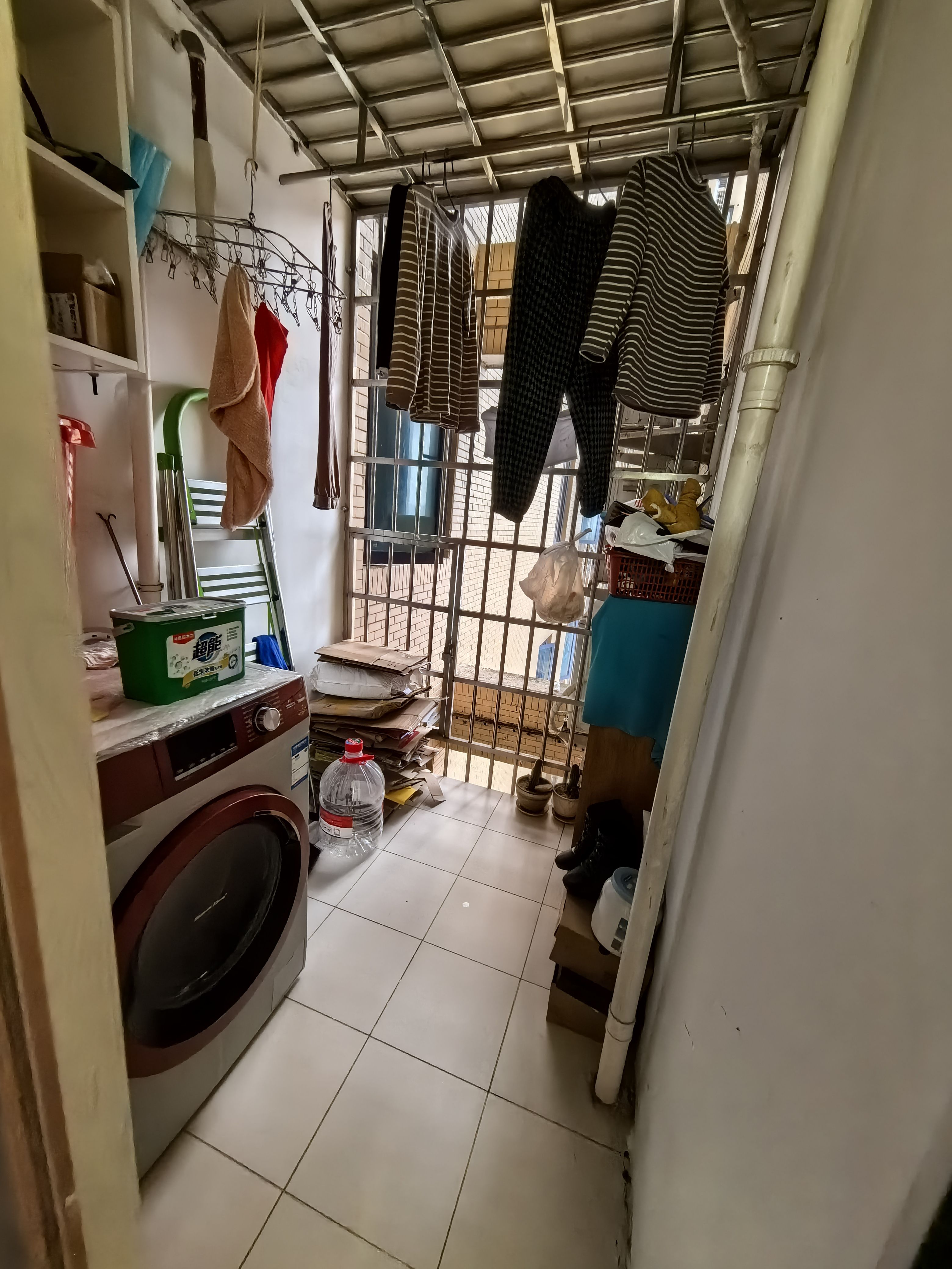 盛世时代广场 2室2厅1卫 1800.0元/月 盛世时代广场 2室2厅1卫 1800.0元/月室内图