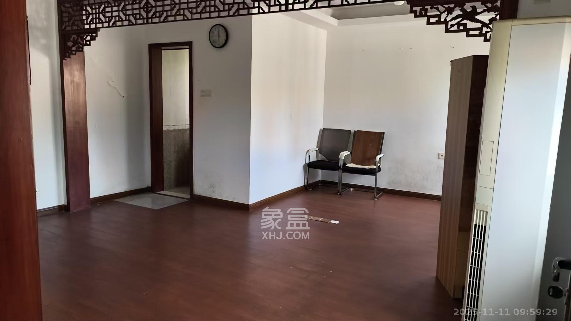 新芙蓉之都  2室2厅2卫    2500.0元/月室内图