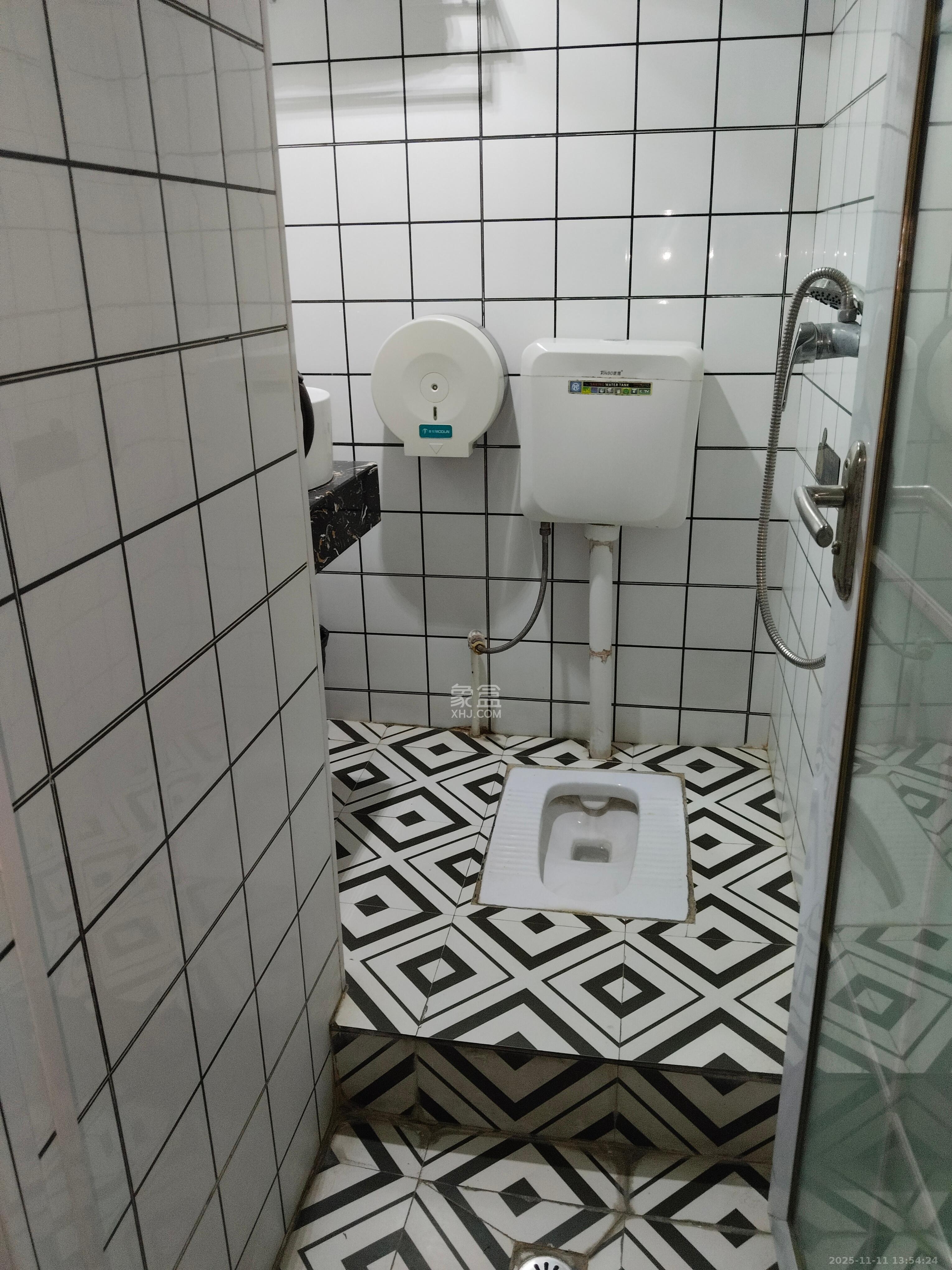 城市生活家  1室0厅0卫    8000.0元/月室内图