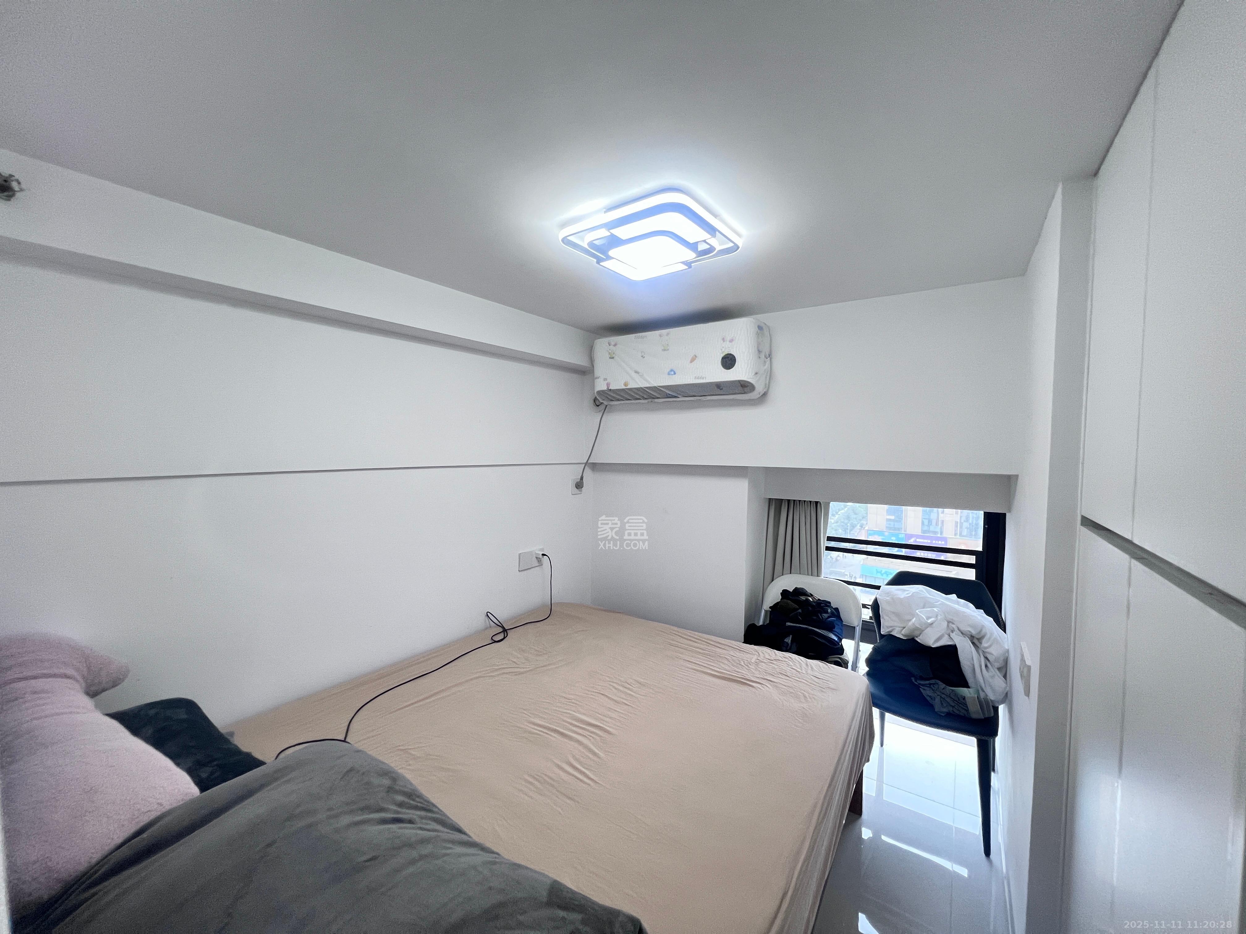 珠江花城好世界  1室1厅1卫    2300.0元/月室内图