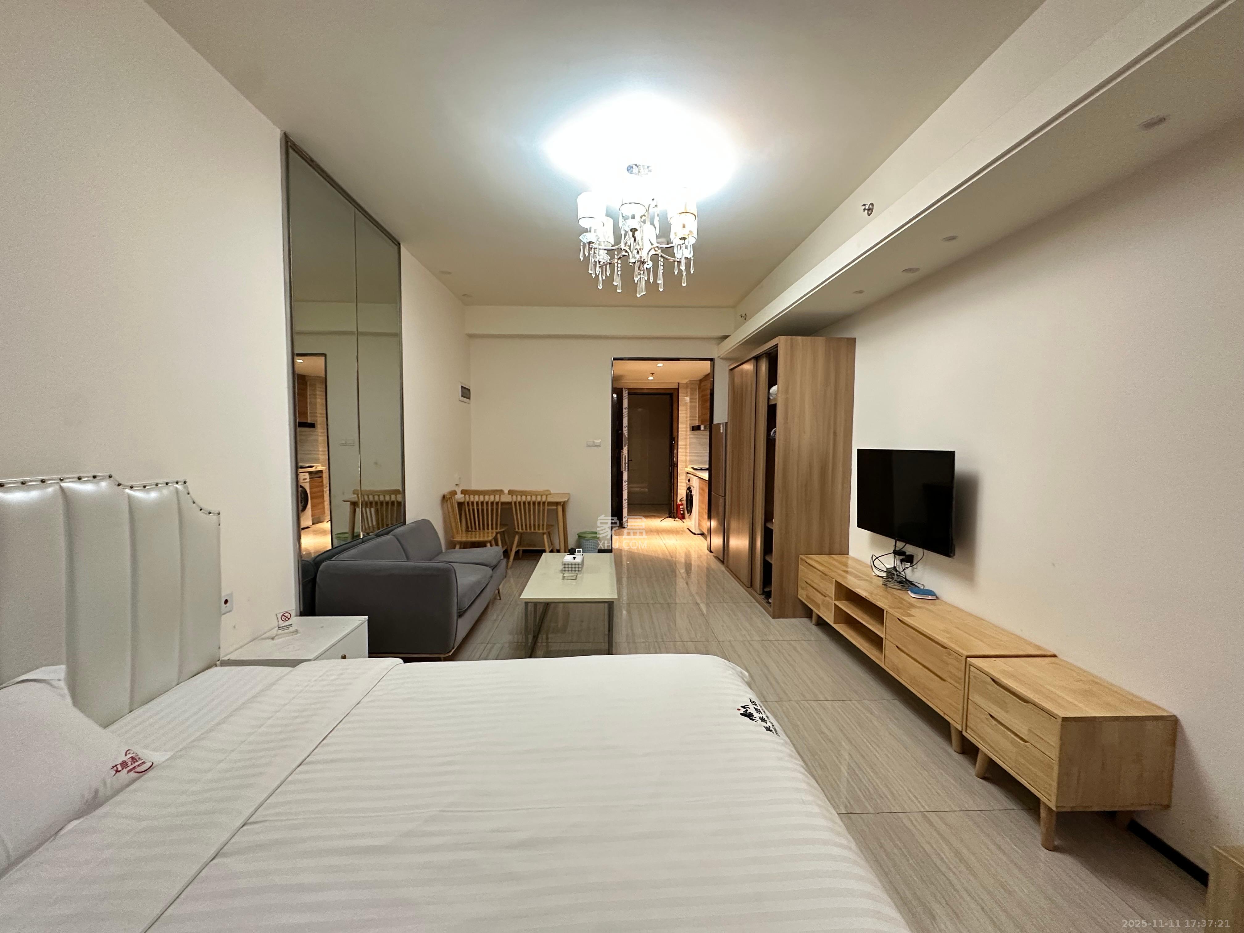 恒大国际广场 1室0厅1卫 1600.0元/月 恒大国际广场 1室0厅1卫 1600.0元/月室内图