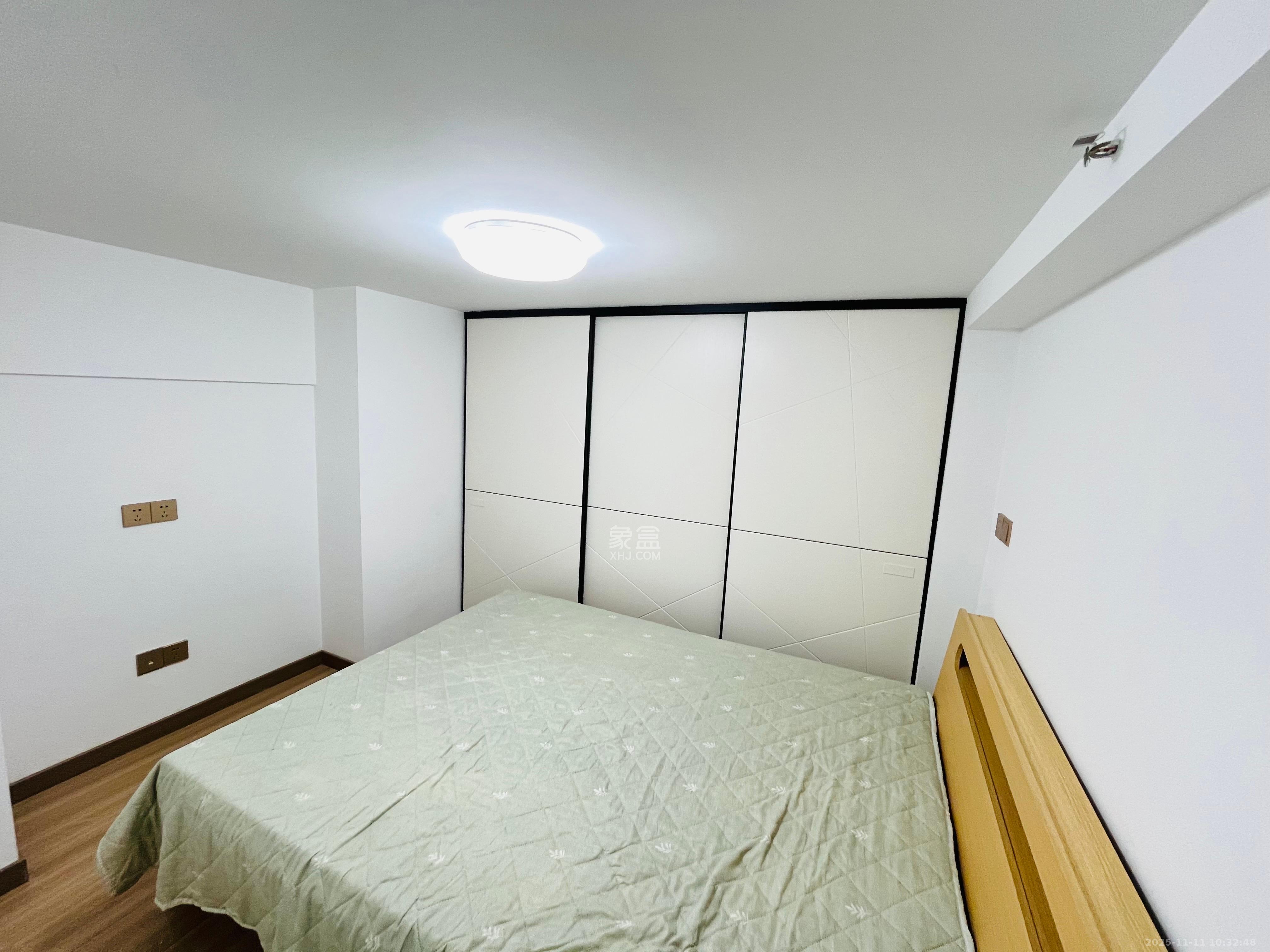 卓越江岸 2室1厅1卫 2300.0元/月 卓越江岸 2室1厅1卫 2300.0元/月室内图