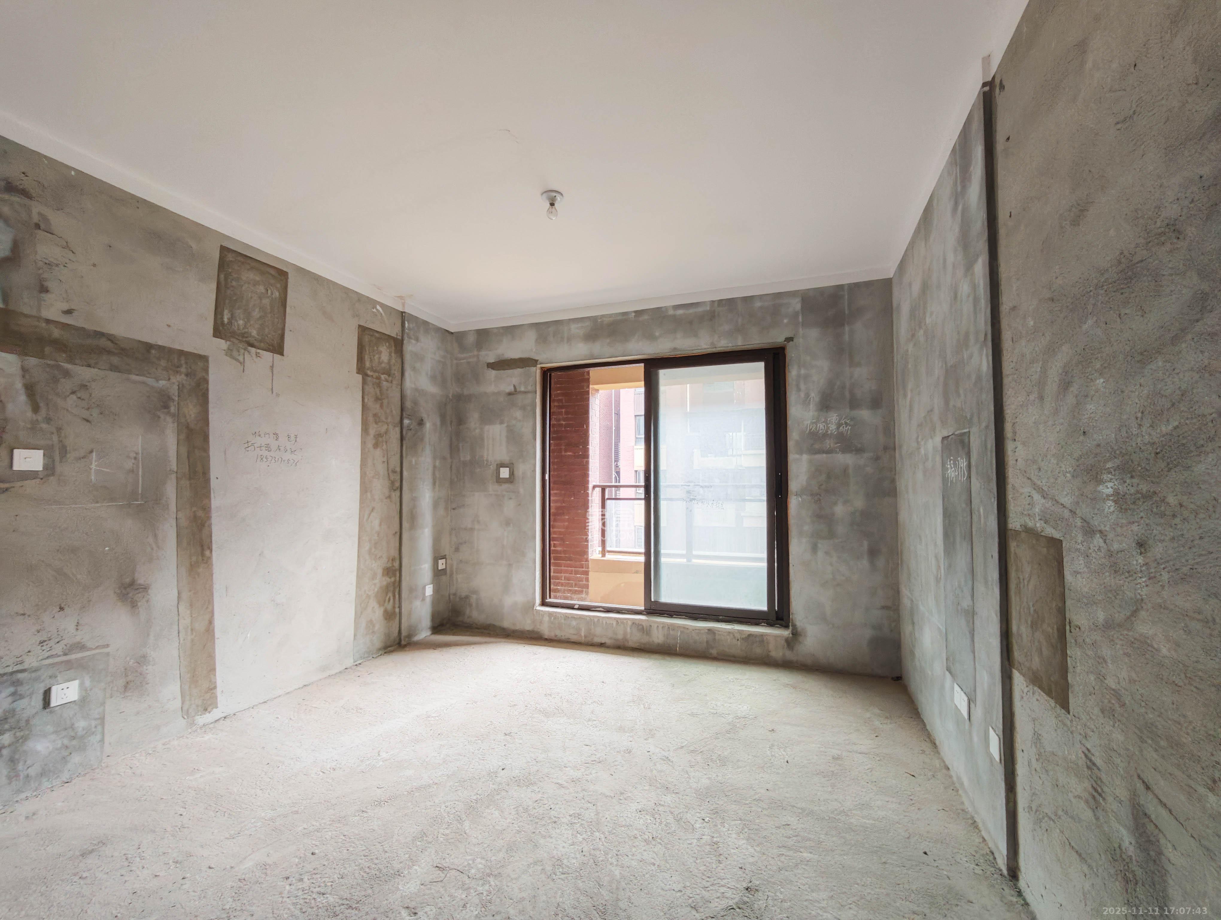 保利城（中航城国际社区、郡原美村）  1室0厅0卫    115.8万卧室