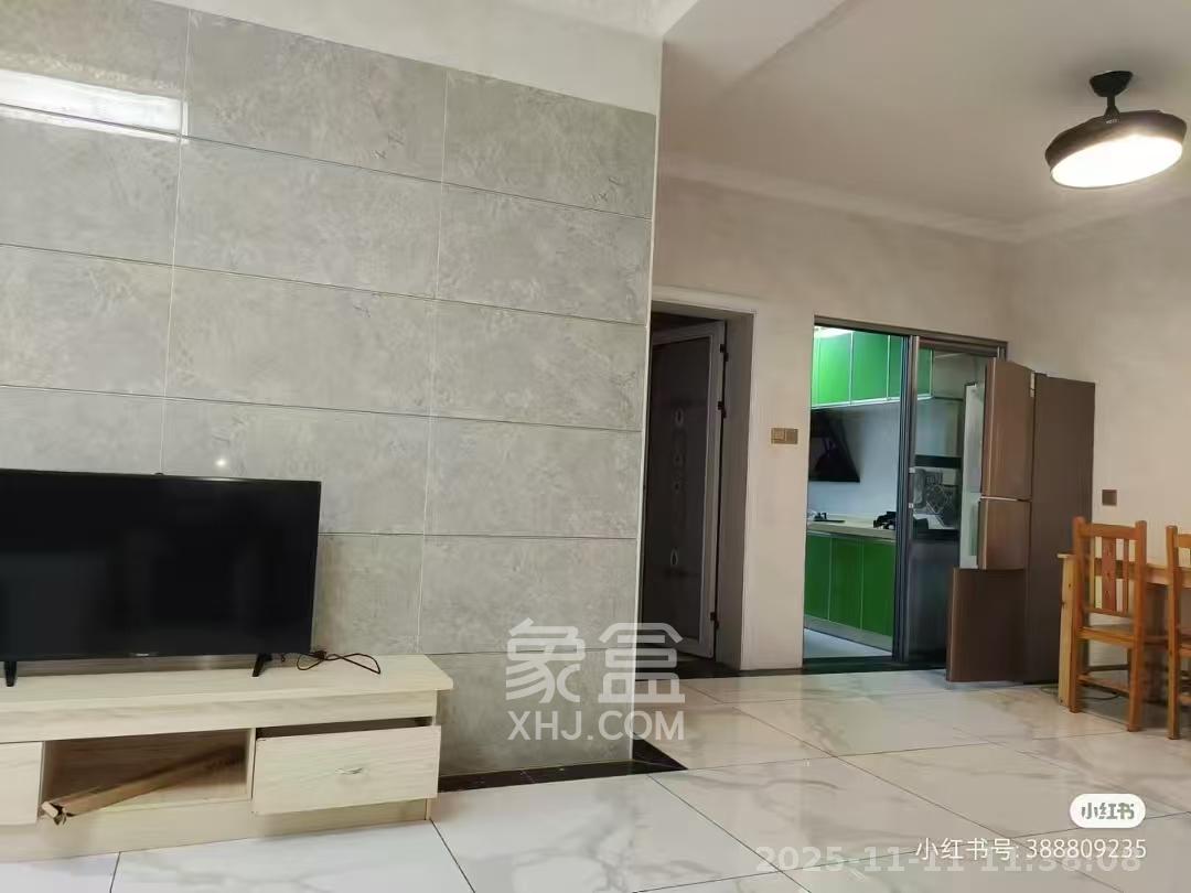 洋湖时代 3室2厅1卫 2100.0元/月 洋湖时代 3室2厅1卫 2100.0元/月室内图