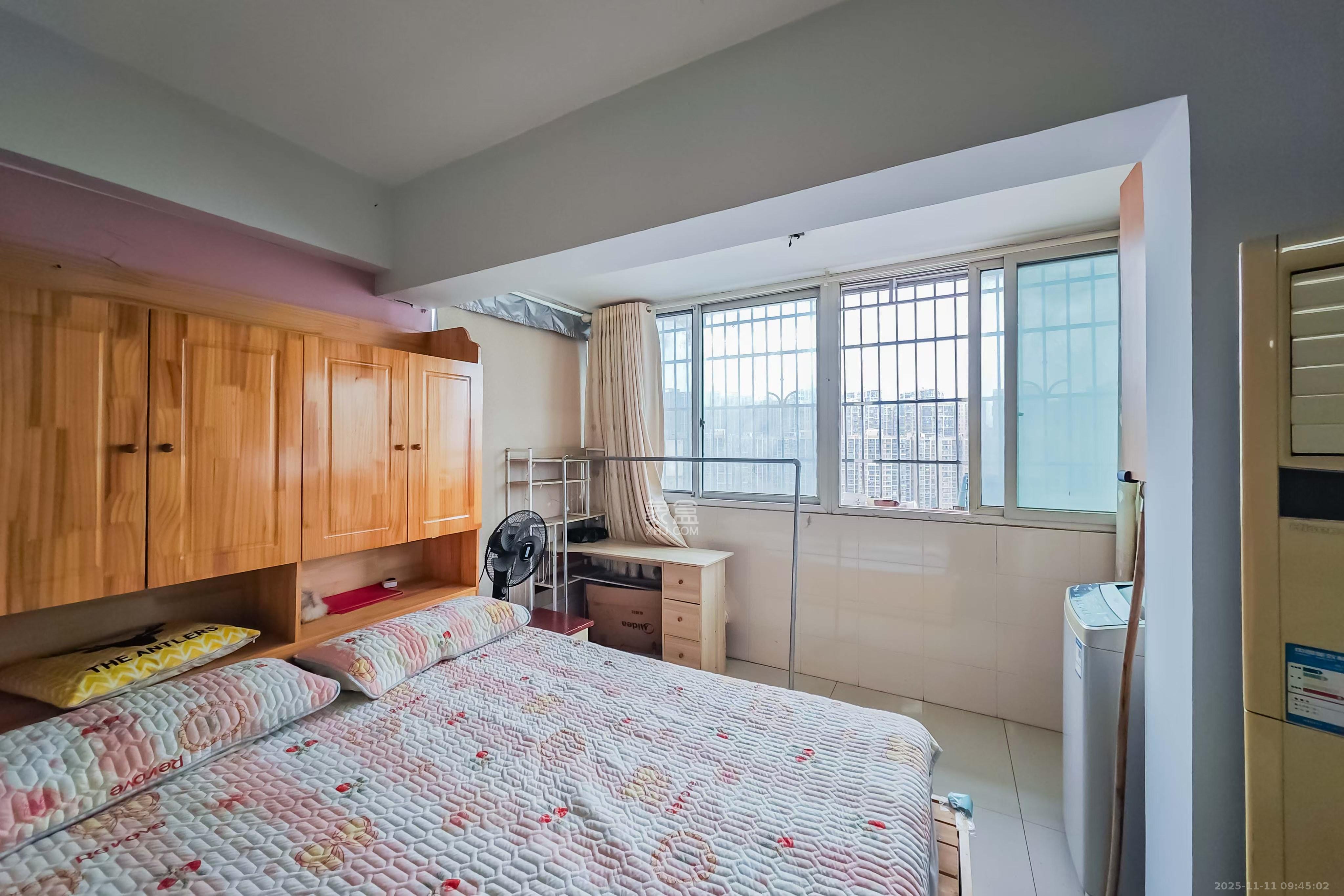 鑫兴佳园  2室1厅1卫    1900.0元/月室内图