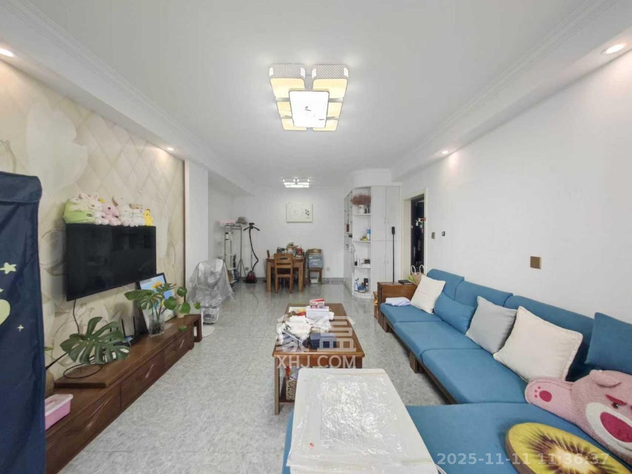 丽发新城  2室1厅1卫    1800.0元/月室内图