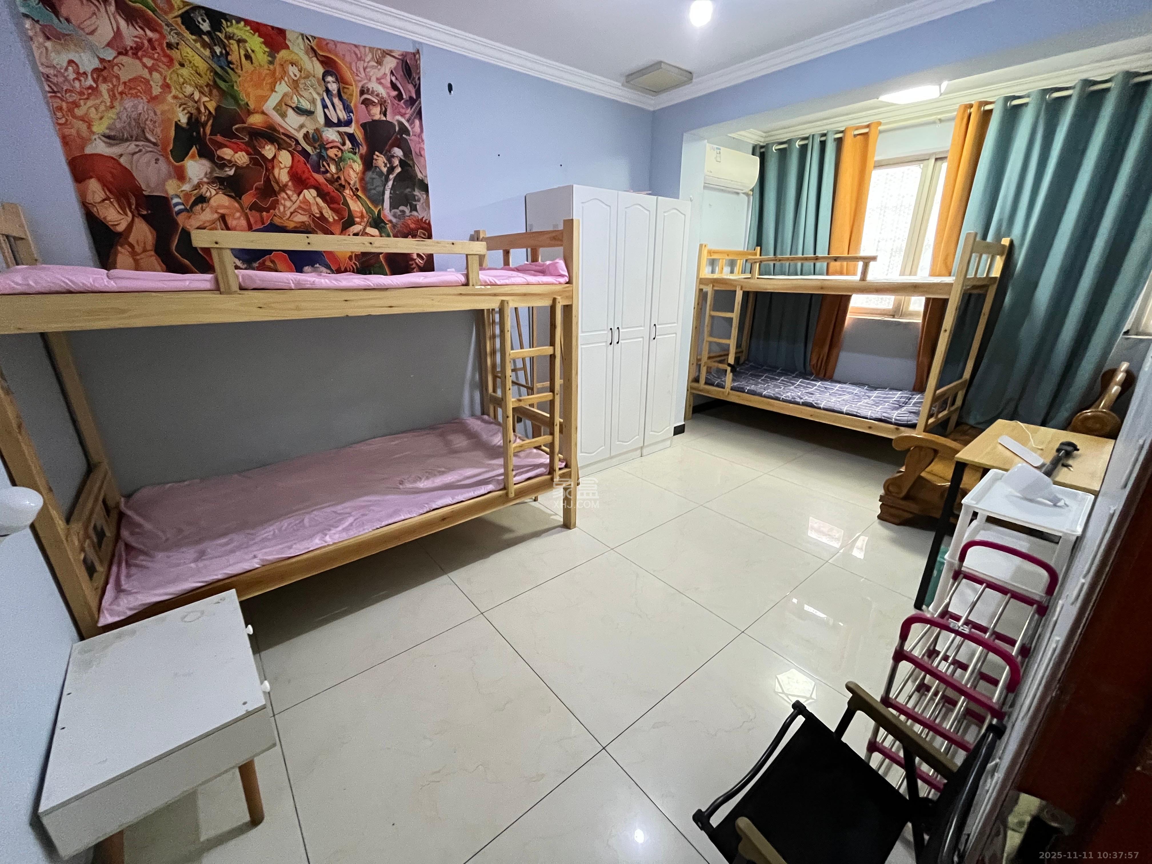 天泽大厦  4室2厅1卫    3400.0元/月