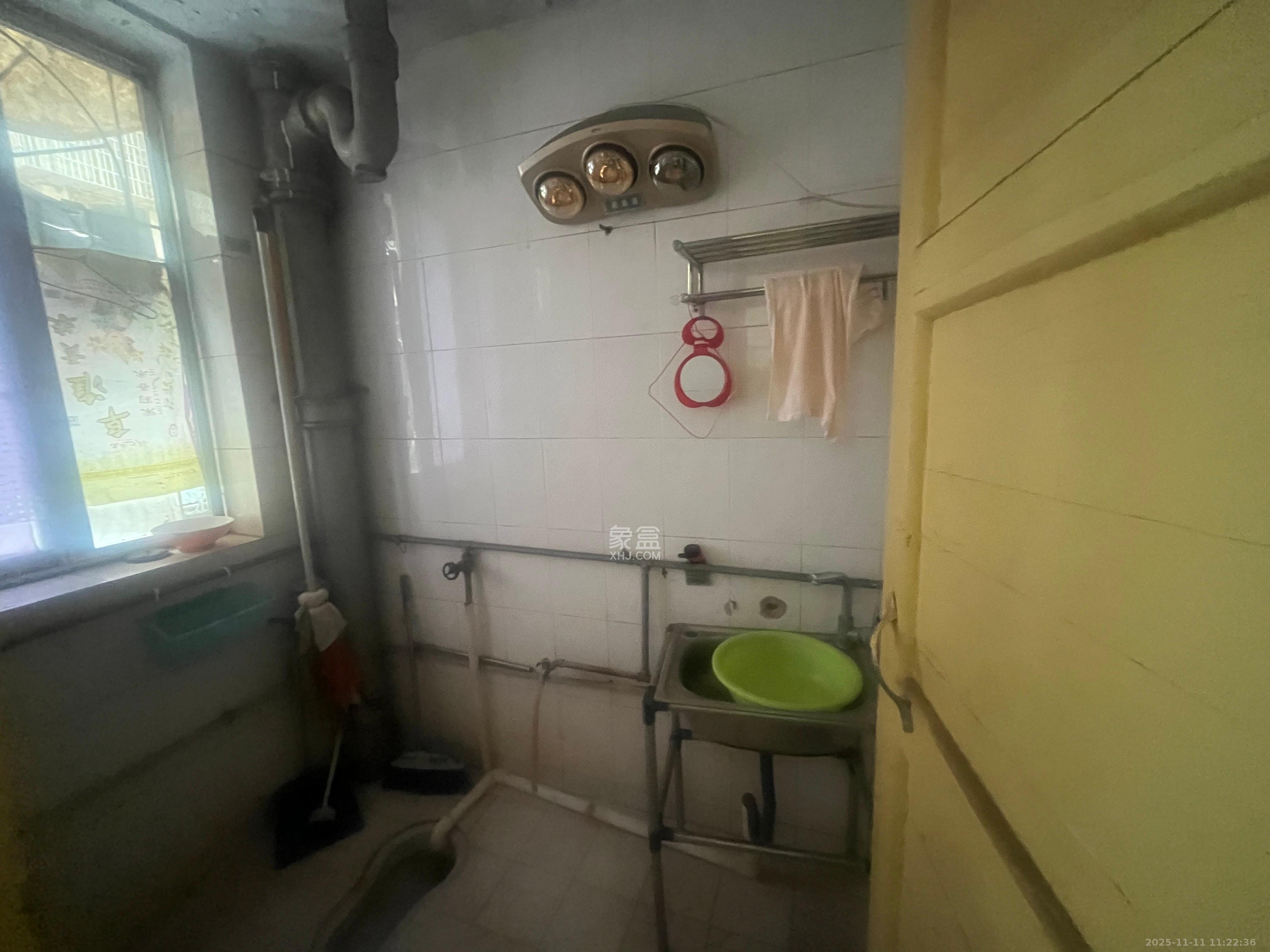 造化塘 1室0厅0卫 1600.0元/月 造化塘 1室0厅0卫 1600.0元/月室内图