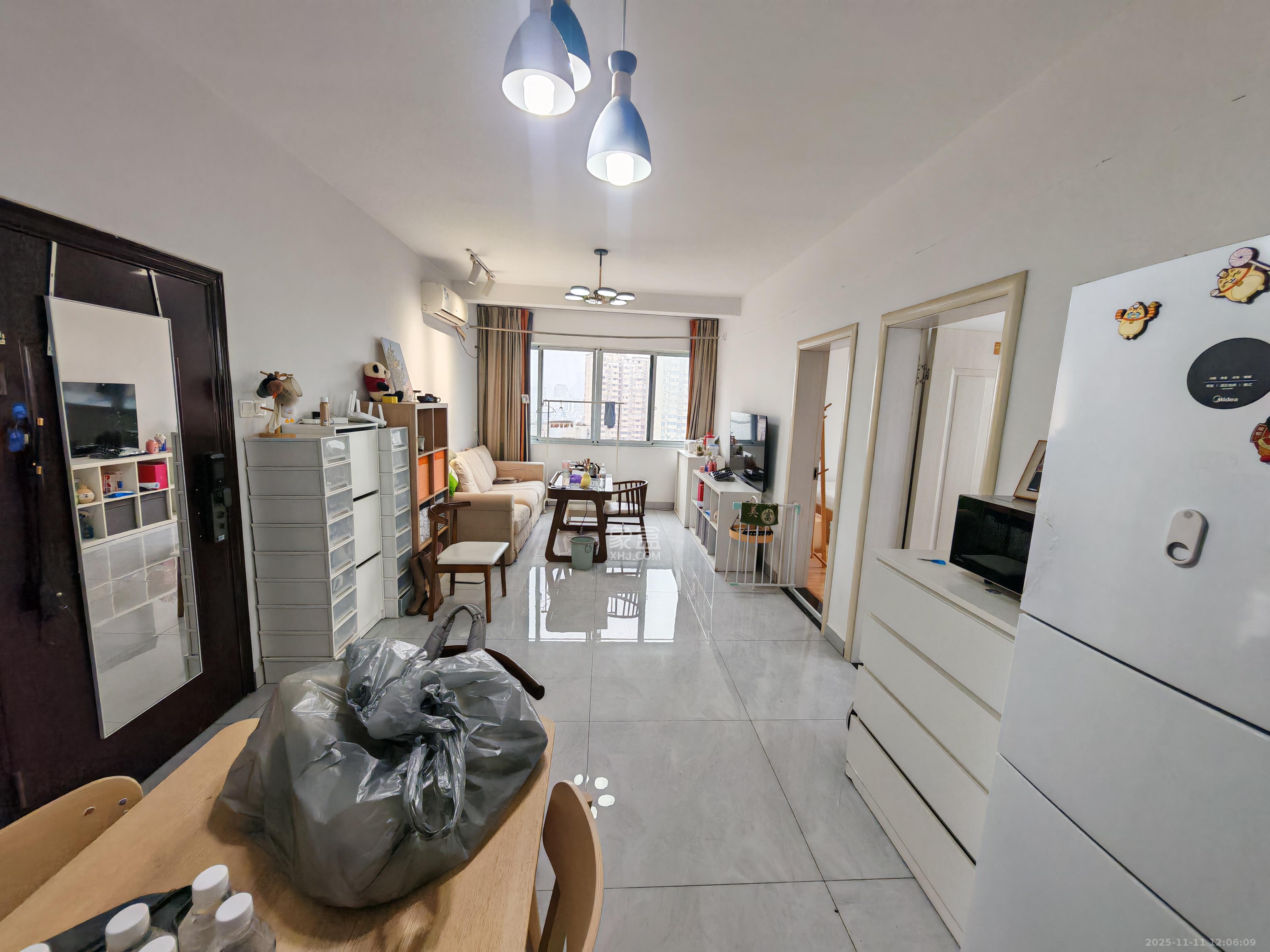 颐美会现代城  1室1厅1卫    3000.0元/月