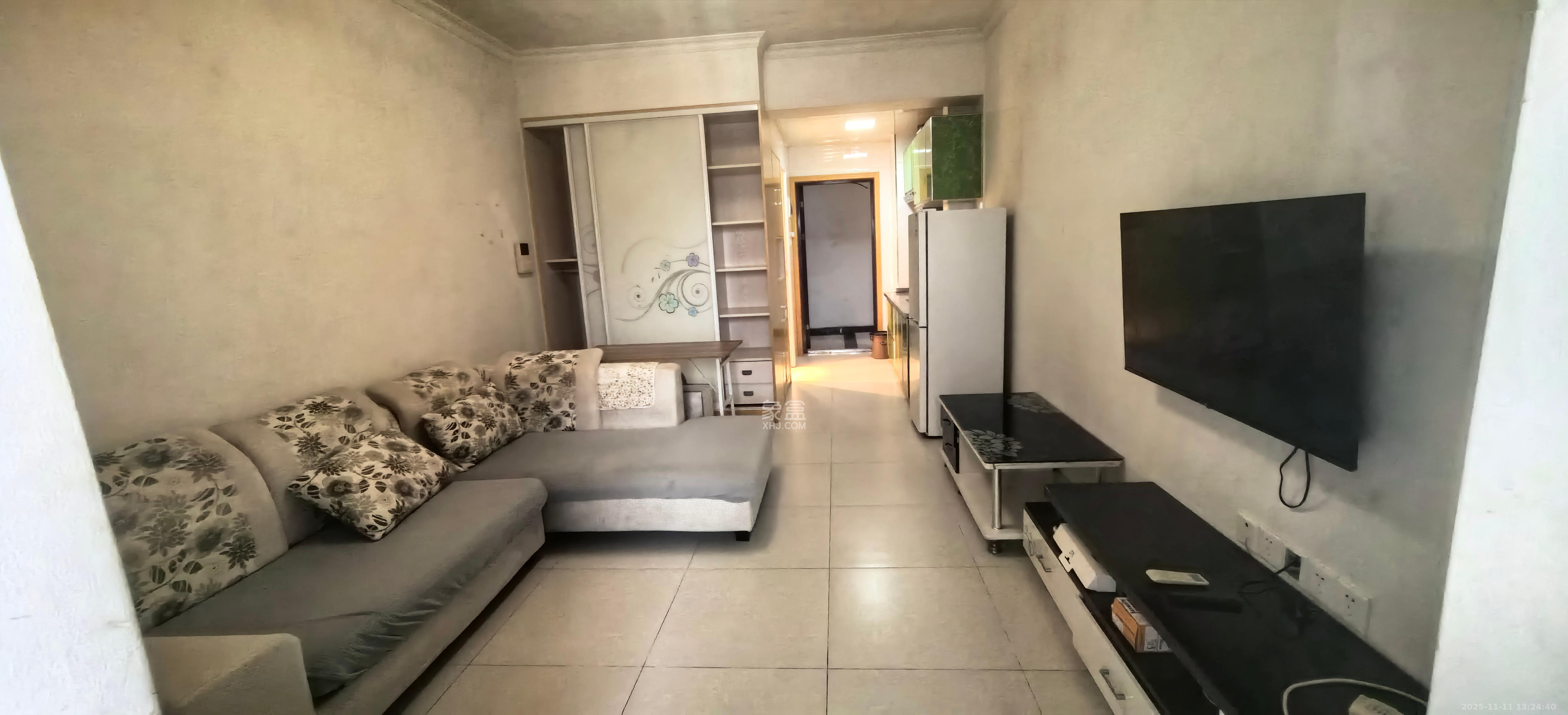 上峰苑（兰亭玥岛）  1室0厅1卫    1600.0元/月室内图