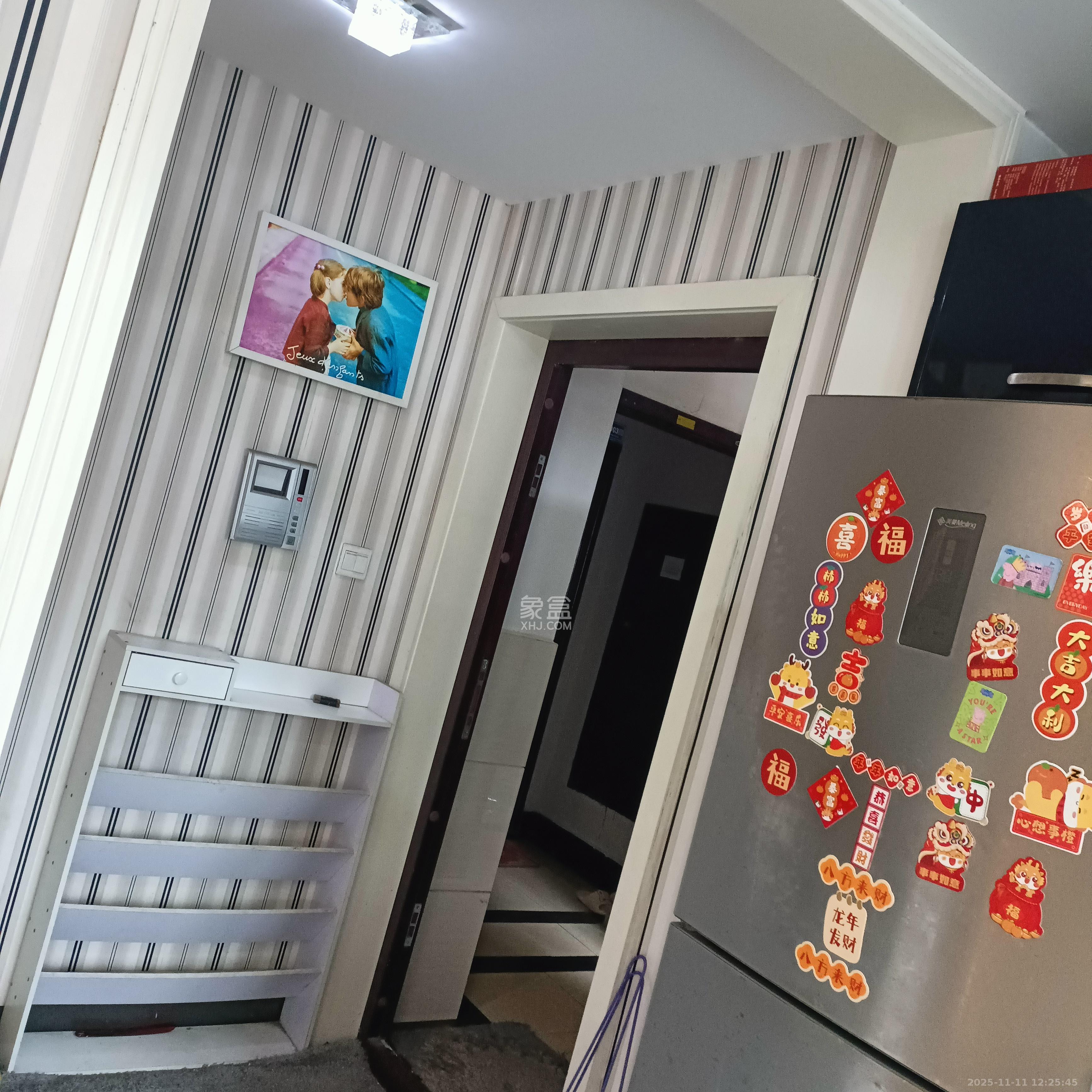 鑫科明珠  2室2厅1卫    2100.0元/月室内图