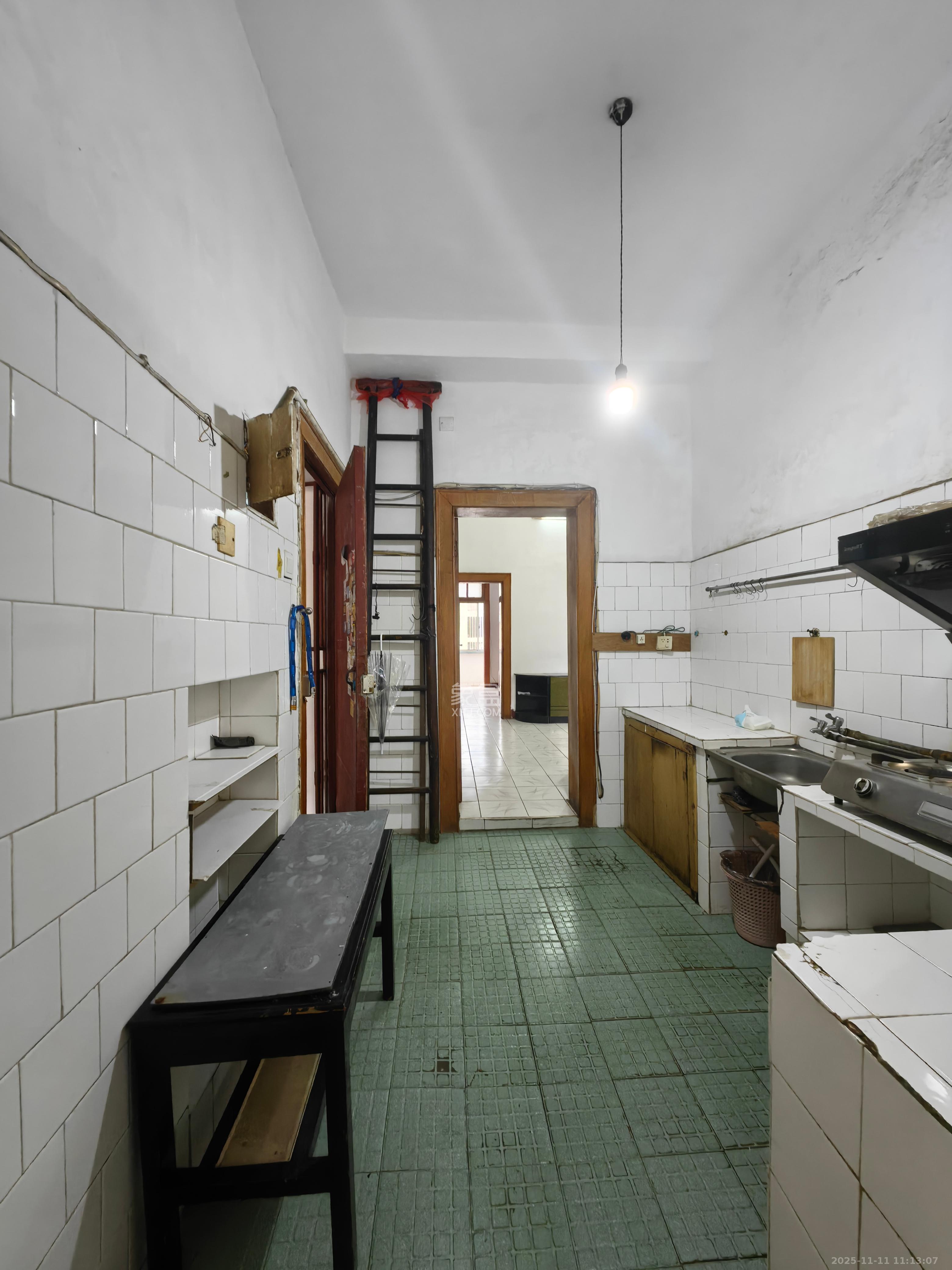 开福寺路职工宿舍  2室1厅1卫    1300.0元/月室内图