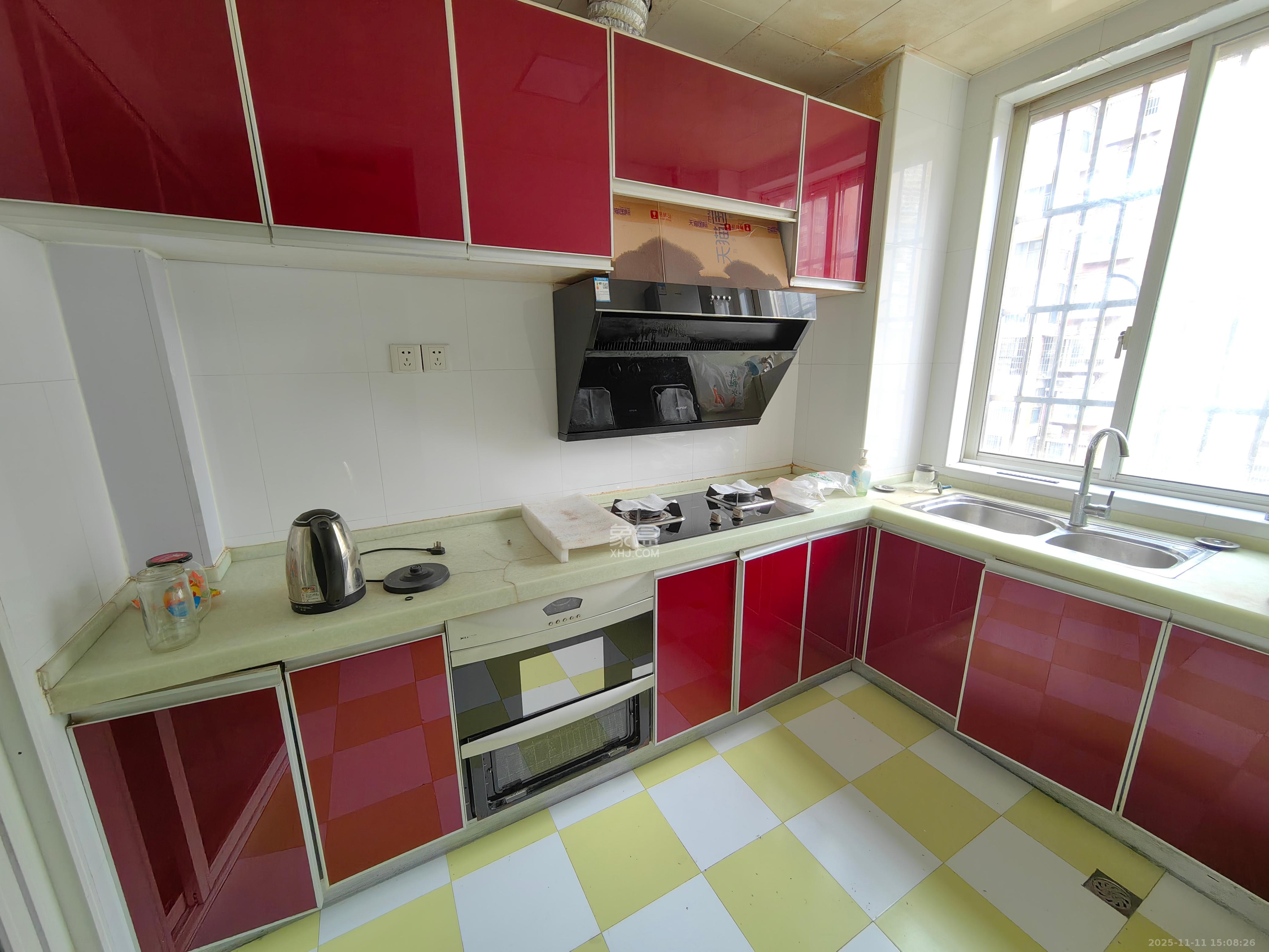 星城雅郡 1室2厅2卫 1500.0元/月 星城雅郡 1室2厅2卫 1500.0元/月室内图