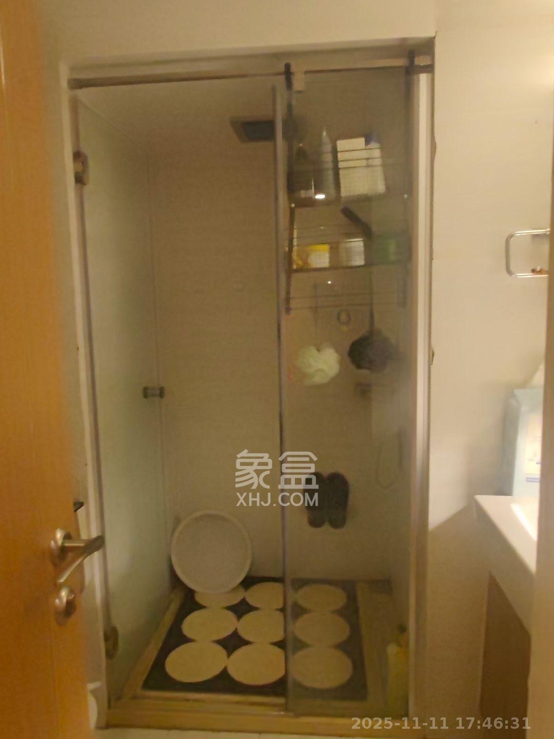 奥林匹克花园贡院三期 1室1厅1卫 1600.0元/月 奥林匹克花园贡院三期 1室1厅1卫 1600.0元/月室内图