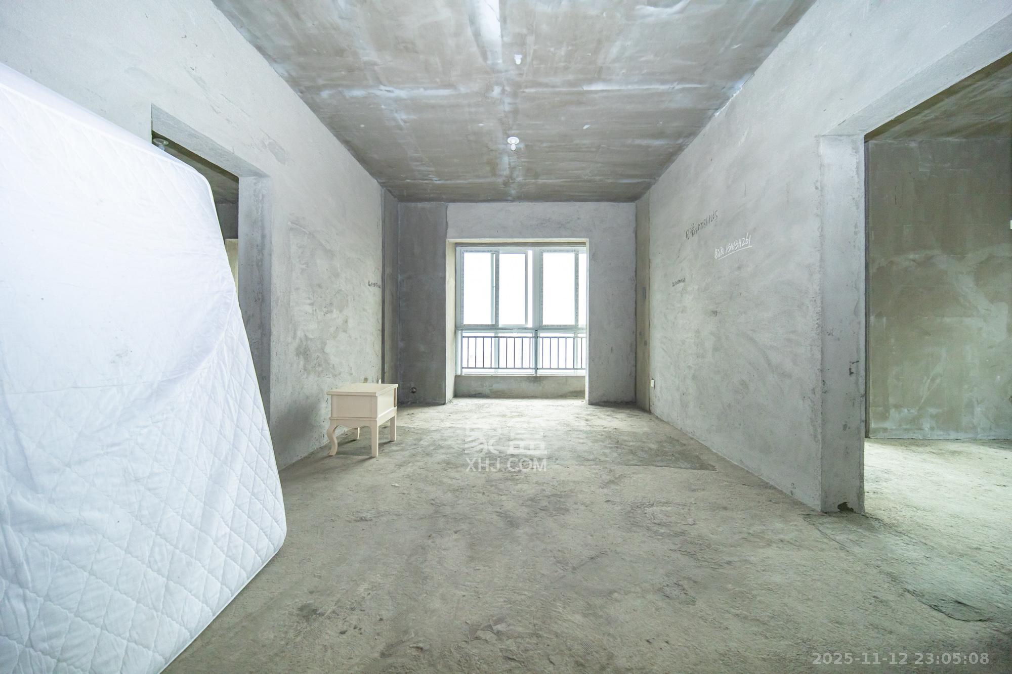 楚天世纪城西苑 2室2厅1卫 49.8万 楚天世纪城西苑 2室2厅1卫 49.8万客厅