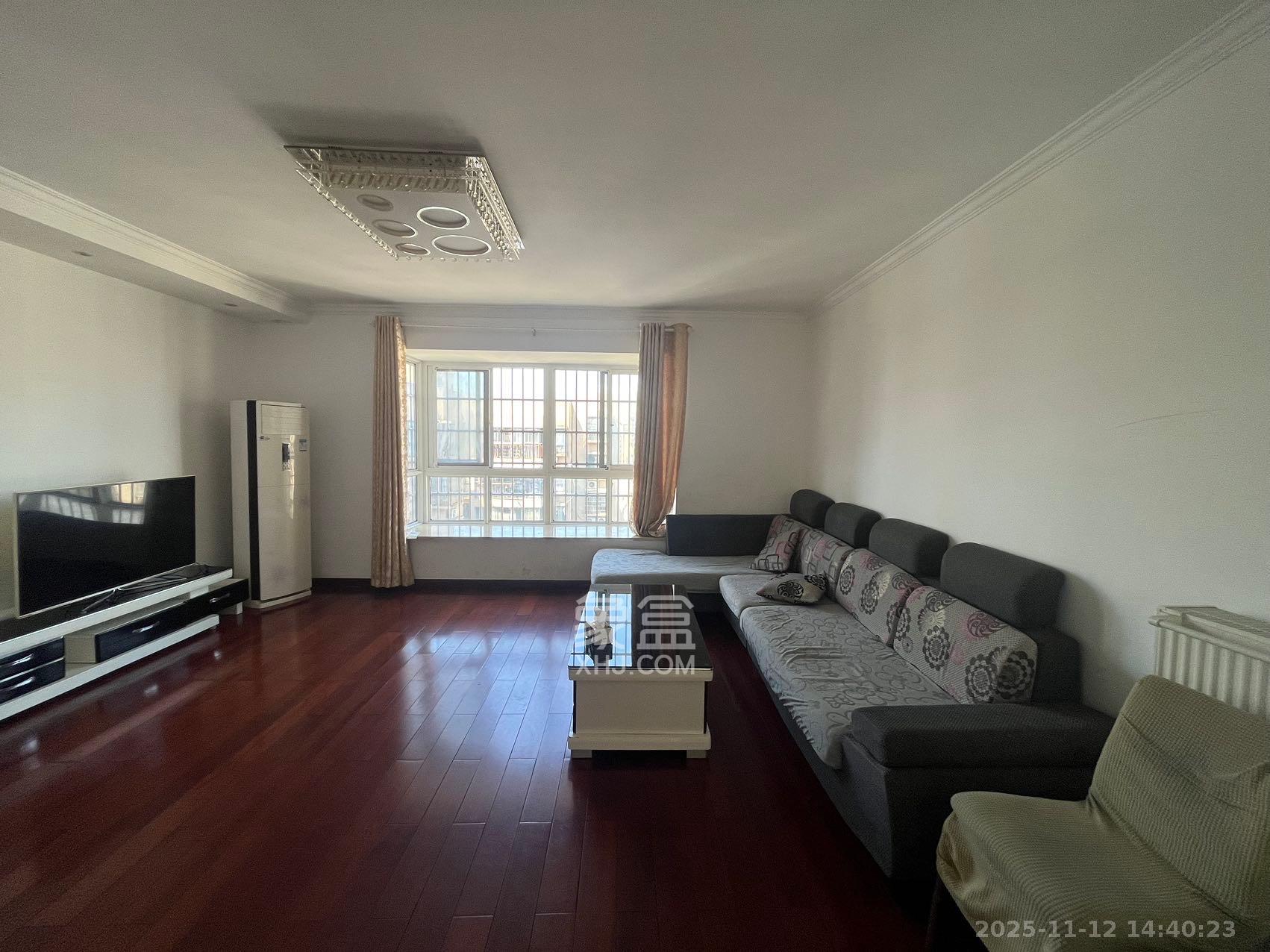 清政园（青政家园）  3室2厅2卫    2100.0元/月室内图