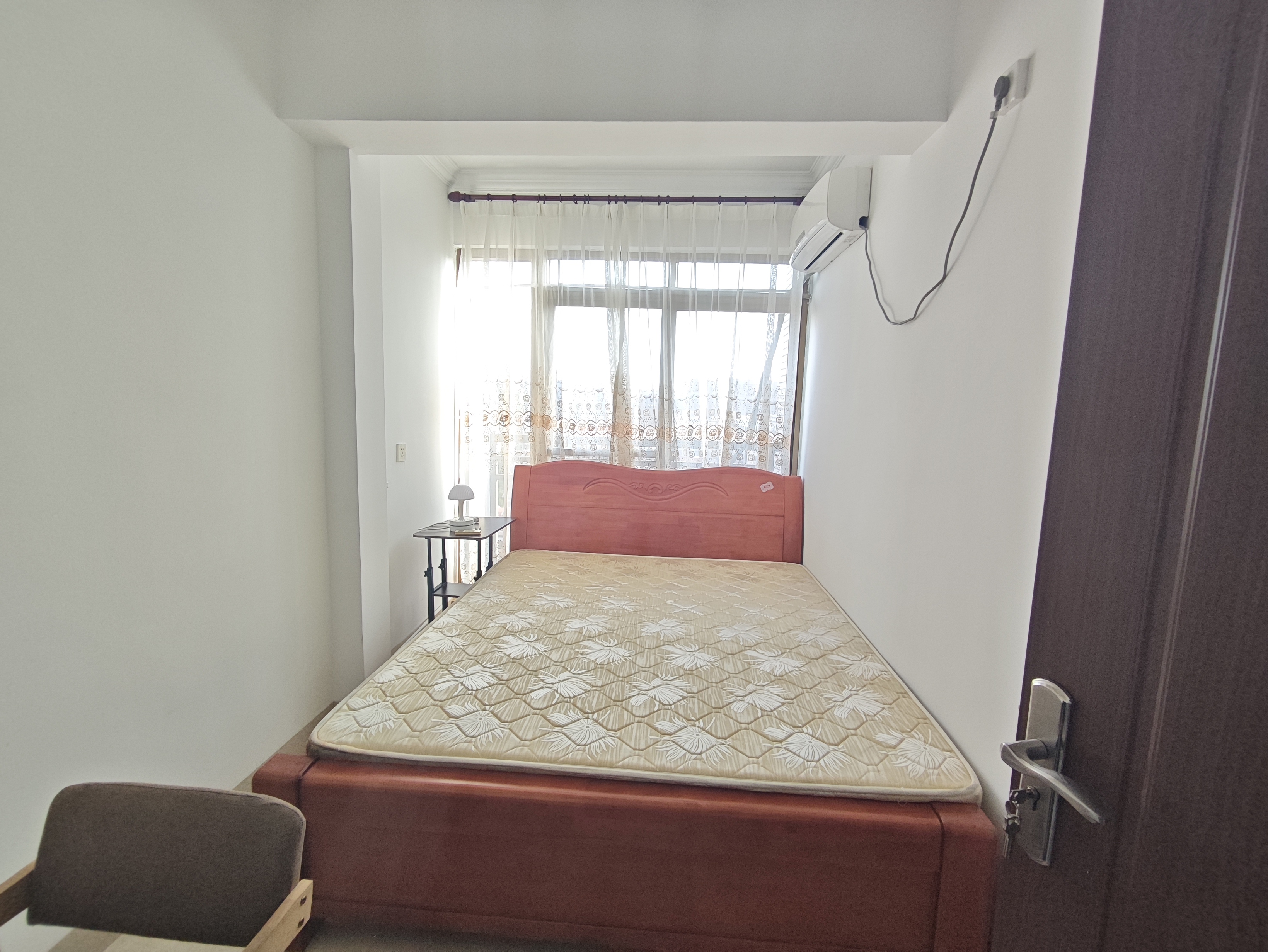 蓝海佳园 4室2厅2卫 3400.0元/月 蓝海佳园 4室2厅2卫 3400.0元/月室内图