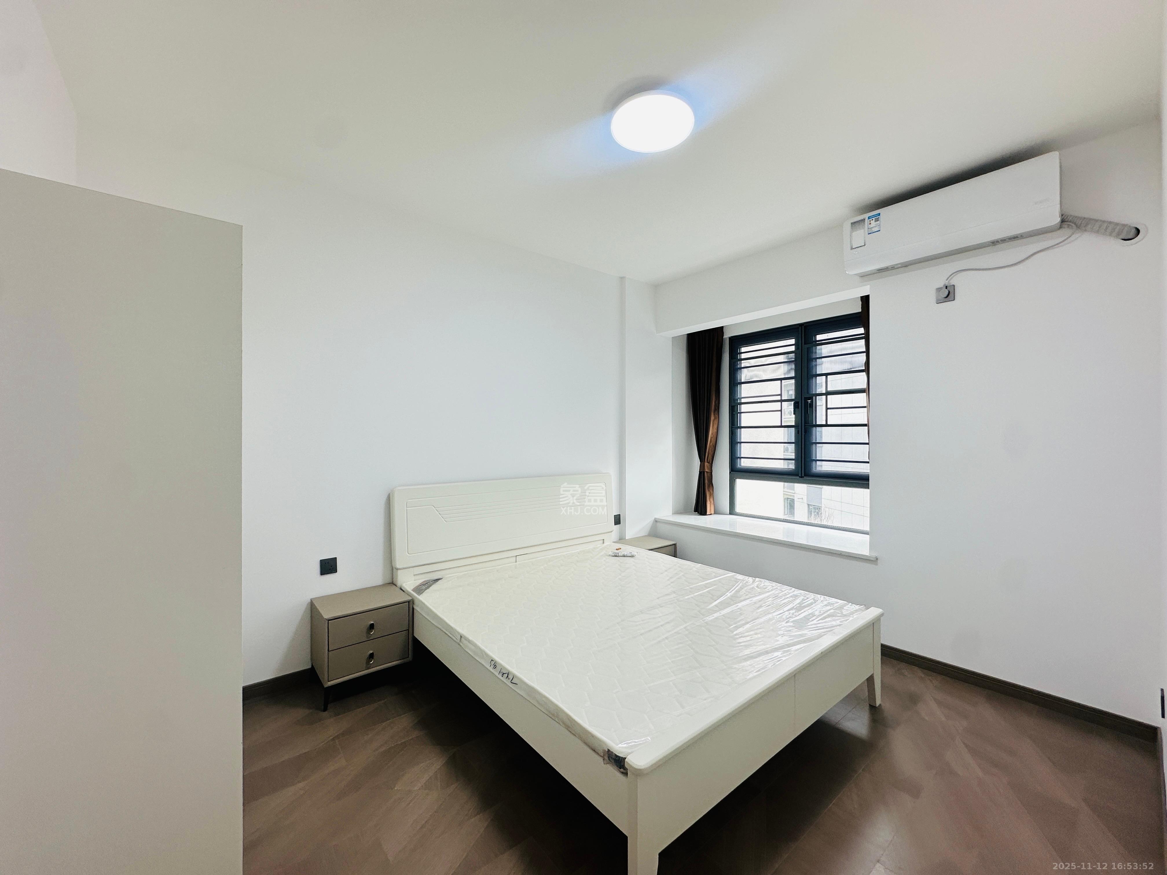 湖湘时代名邸公园壹号 2室2厅1卫 2600.0元/月 湖湘时代名邸公园壹号 2室2厅1卫 2600.0元/月室内图