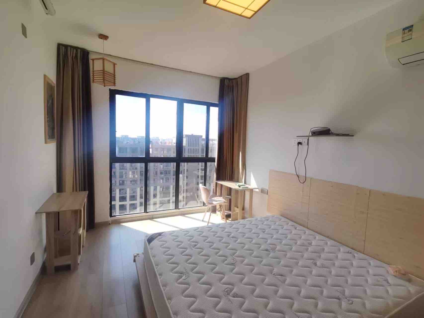 融冠亲城 2室1厅1卫 42.0万 融冠亲城 2室1厅1卫 42.0万客厅