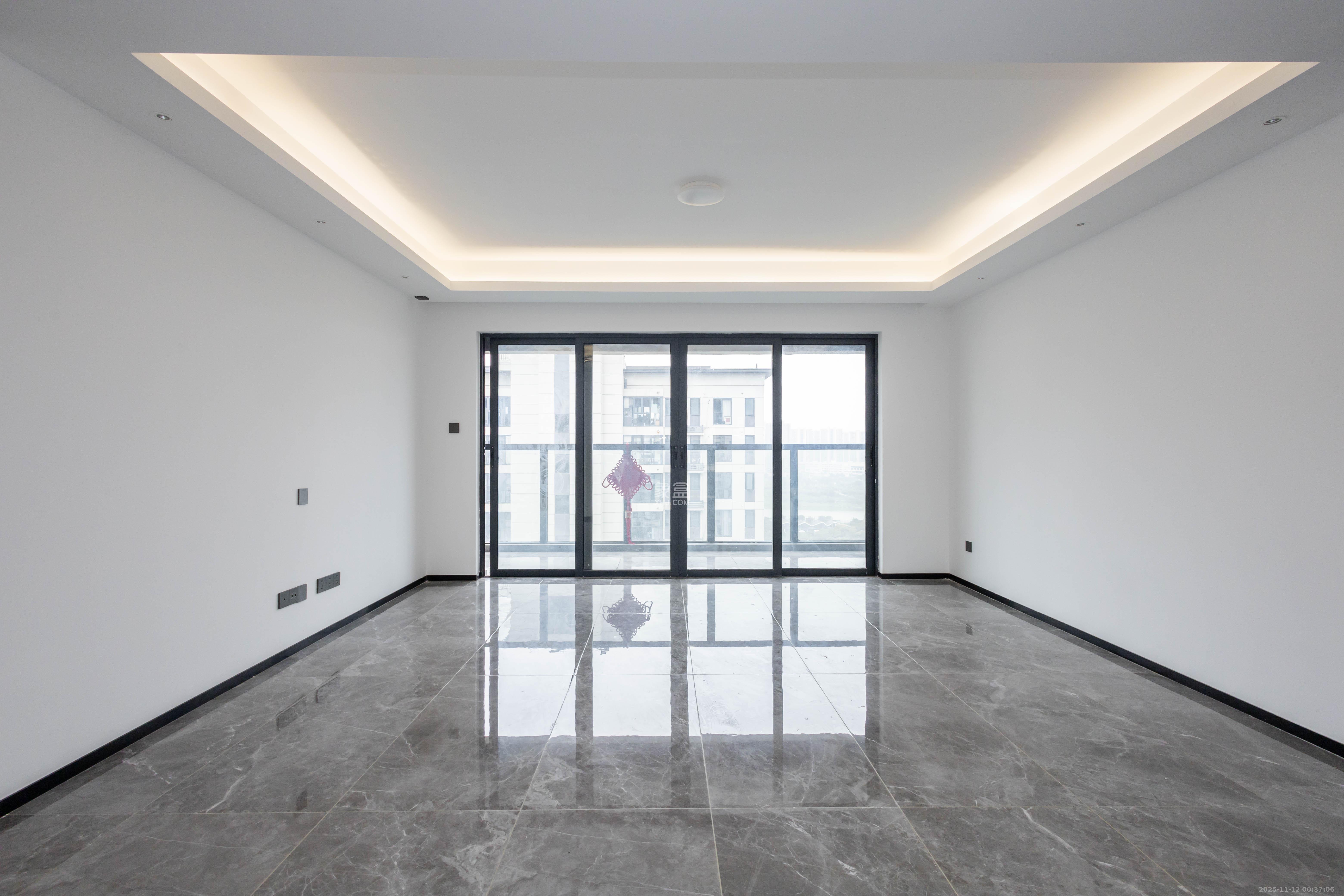 湘语洺悦  4室2厅2卫    200.0万