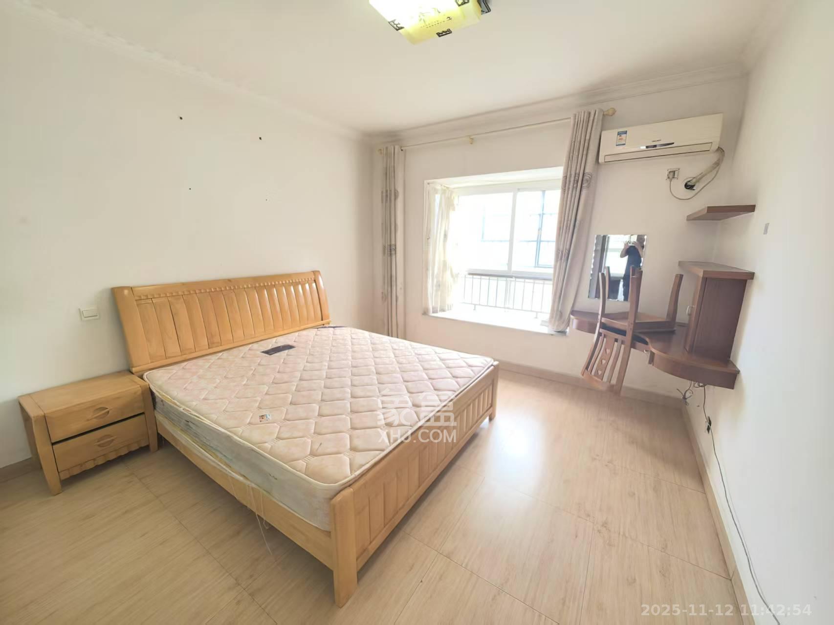 万丽景园  2室2厅1卫    1600.0元/月室内图