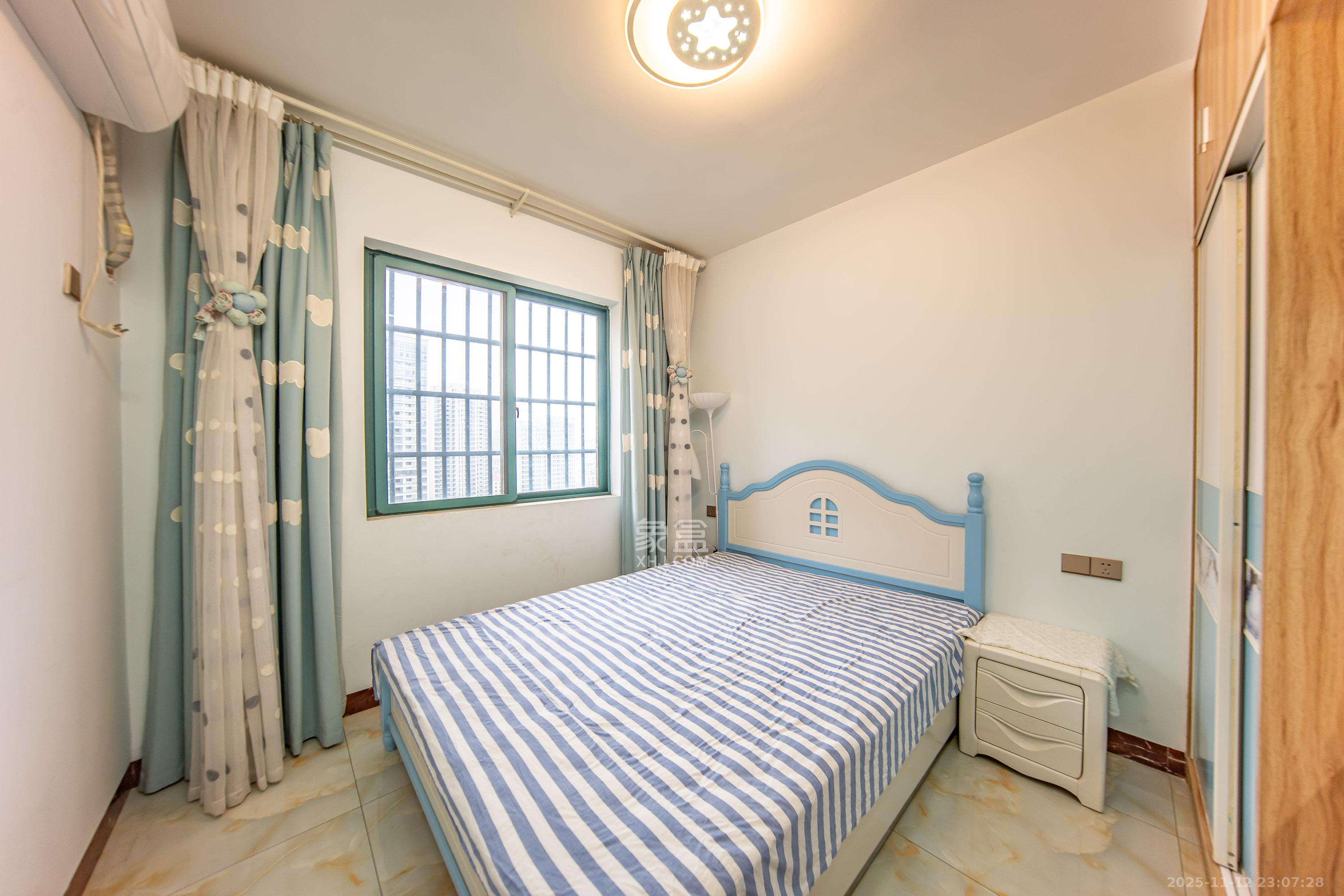 洋湖时代  4室2厅2卫    106.0万卧室