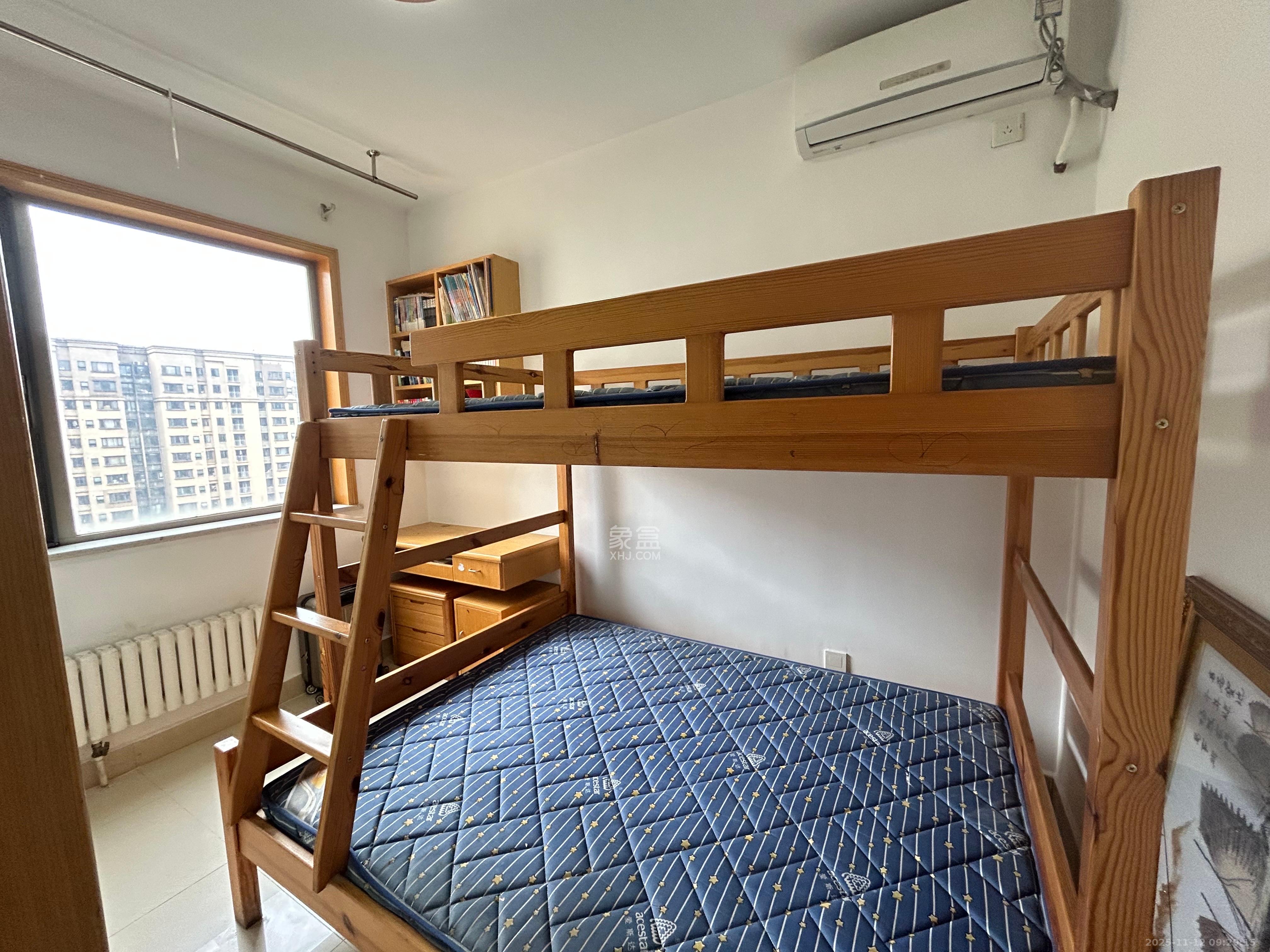 怡海星城  3室2厅1卫    2100.0元/月室内图