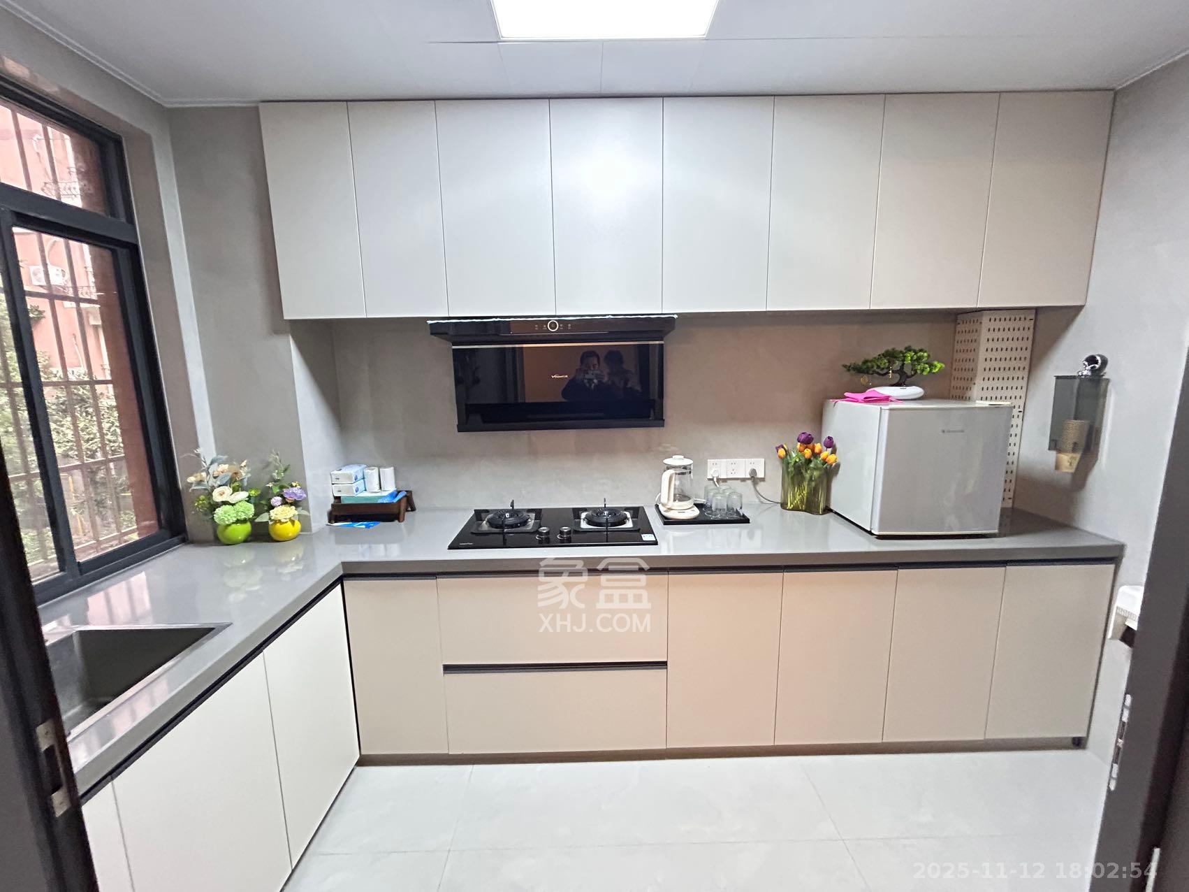 福乐名园 3室1厅2卫 7000.0元/月 福乐名园 3室1厅2卫 7000.0元/月室内图