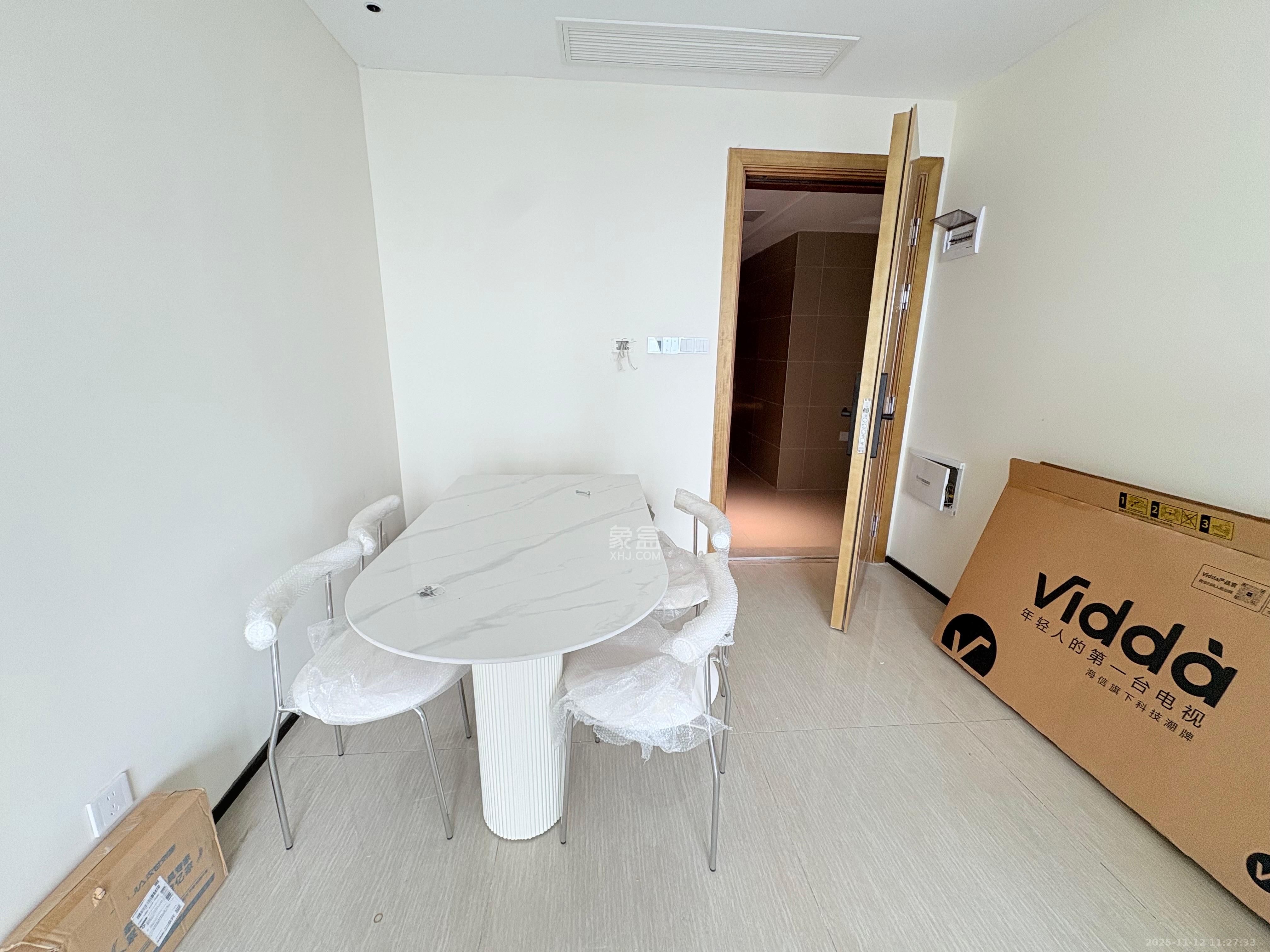 恒大珺悦府 3室2厅1卫 3200.0元/月 恒大珺悦府 3室2厅1卫 3200.0元/月室内图