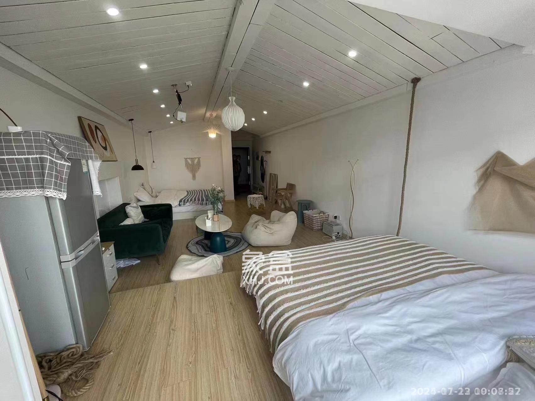 上城金都  1室1厅1卫    2000.0元/月室内图