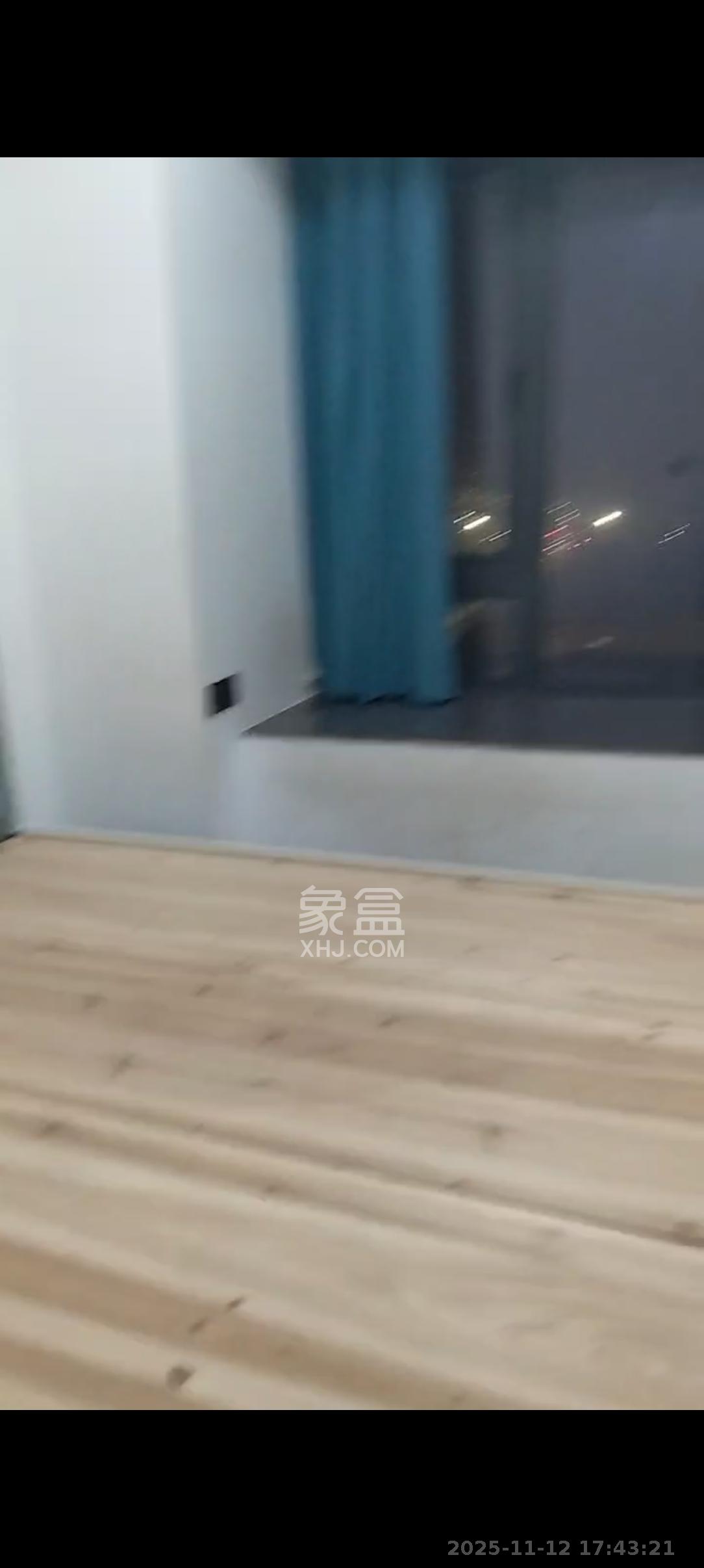 华远海蓝郡 3室2厅2卫 2200.0元/月 华远海蓝郡 3室2厅2卫 2200.0元/月室内图