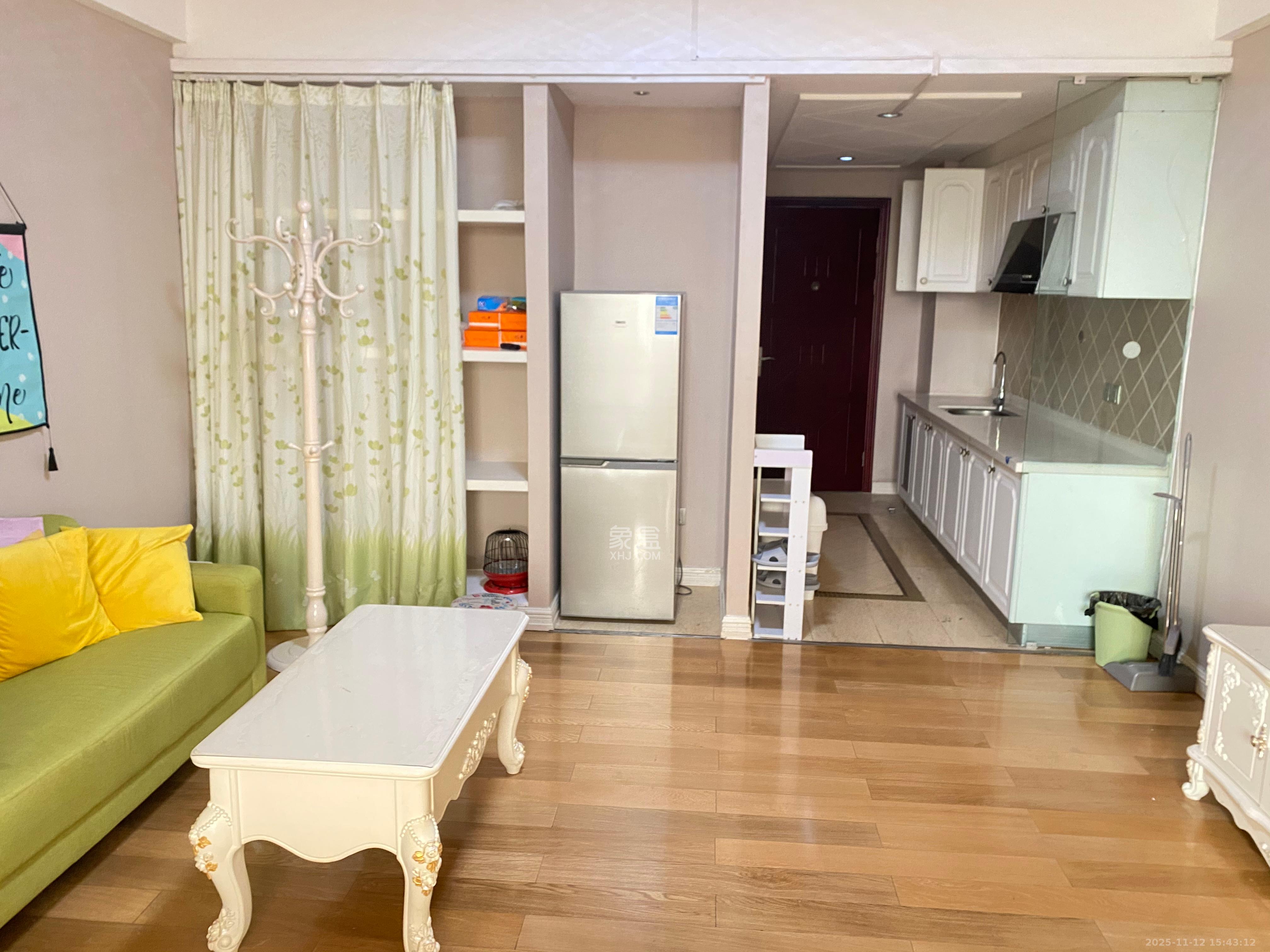 沁园春御院 1室1厅1卫 1900.0元/月 沁园春御院 1室1厅1卫 1900.0元/月室内图